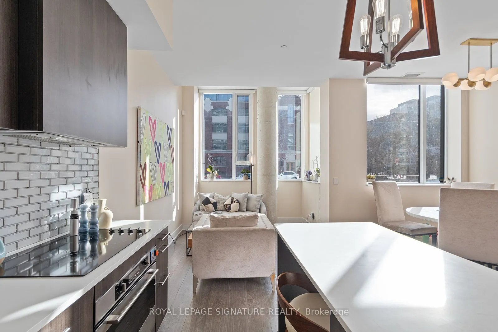 508 Wellington Street, #TH1