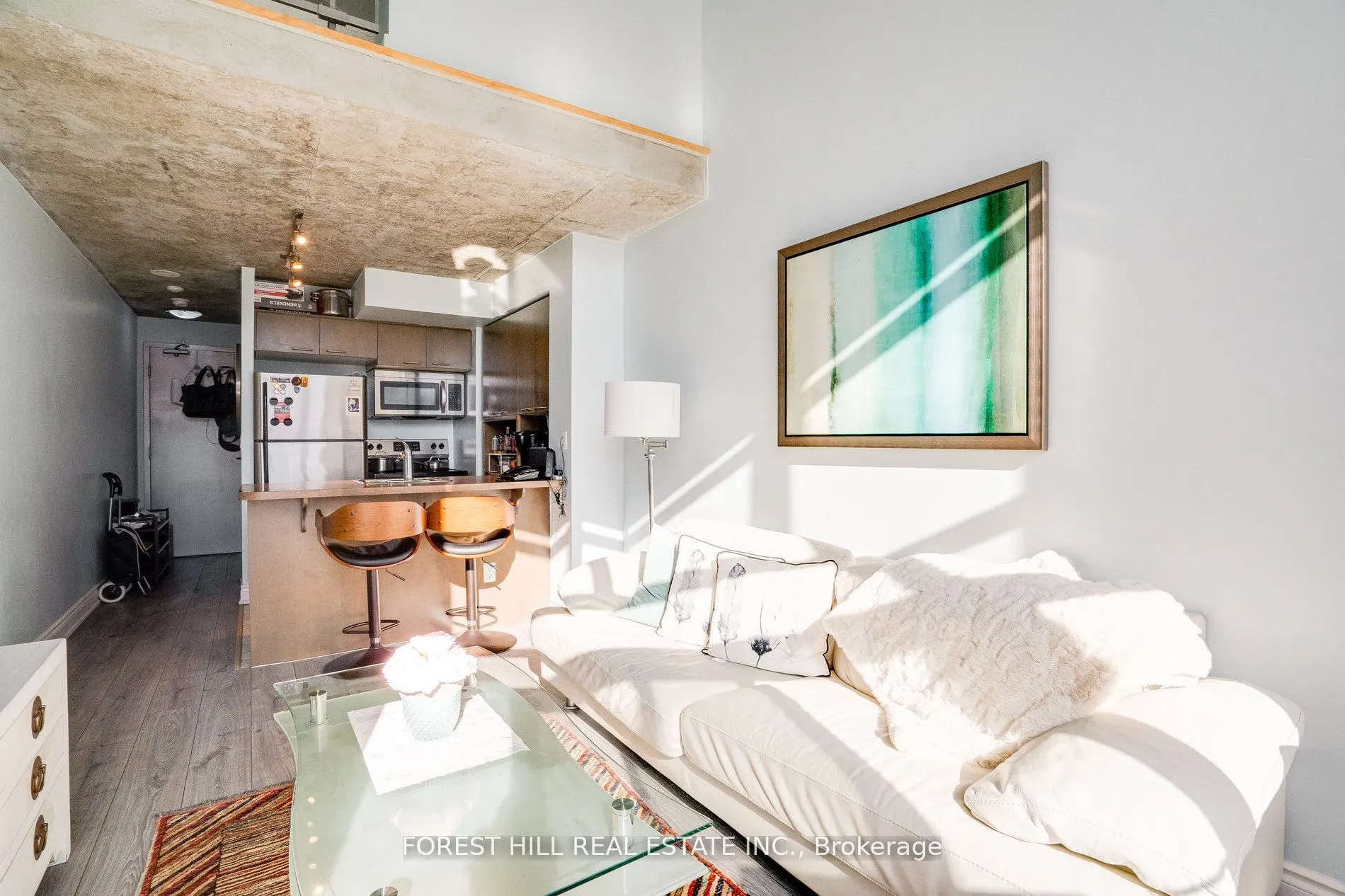 255 Richmond Street E, #824
