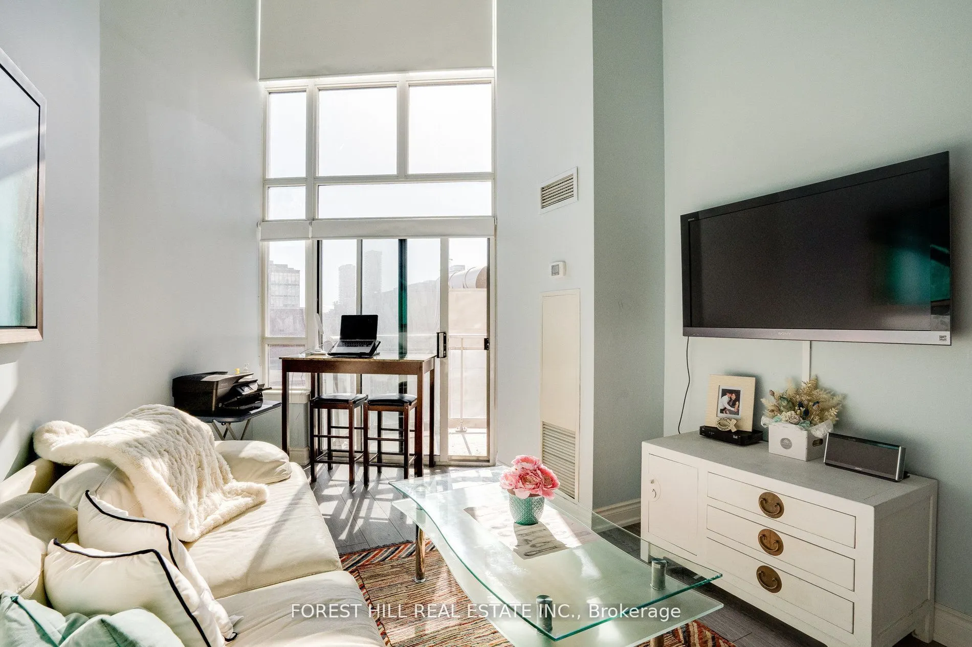 255 Richmond Street E, #824