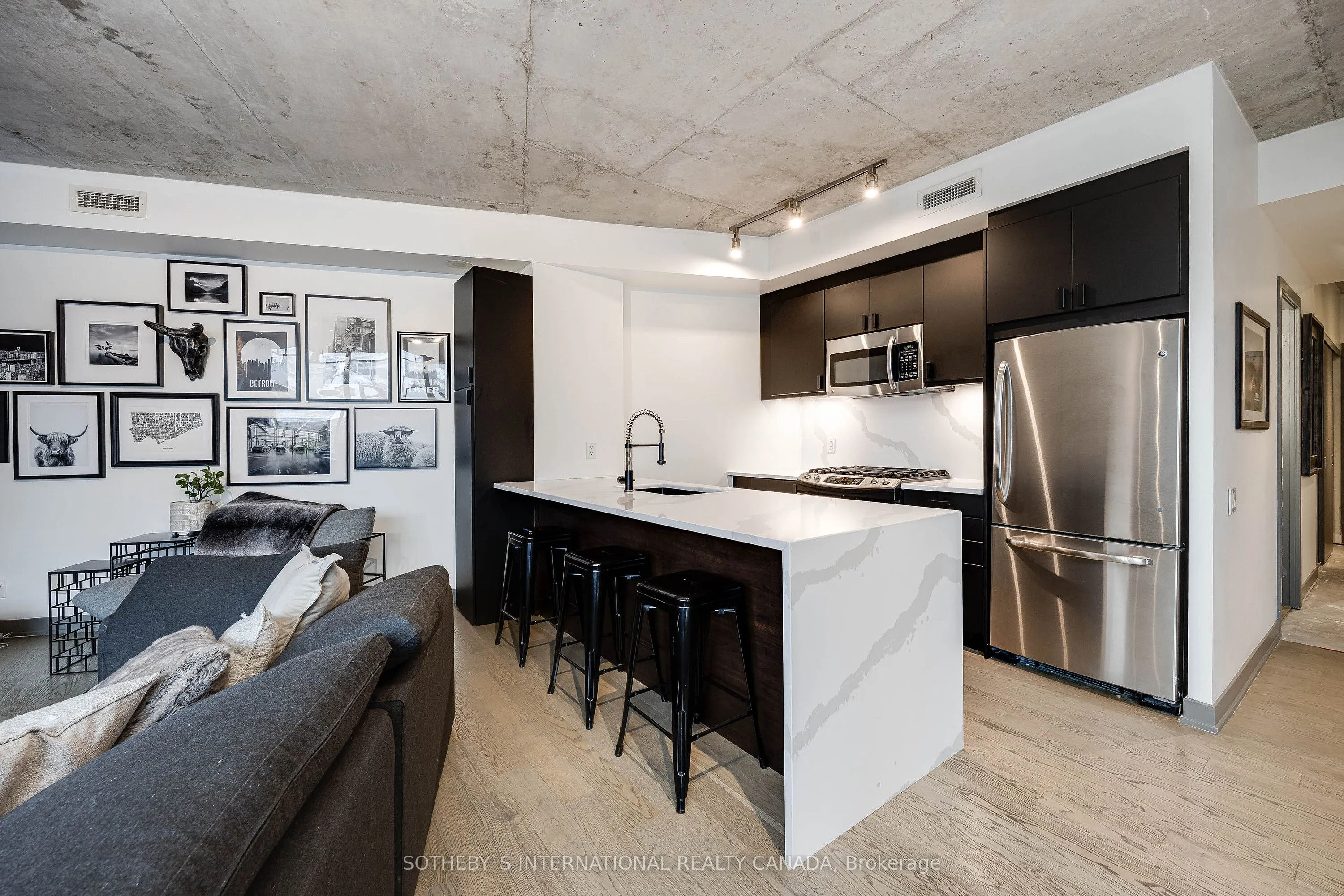 318 King Street E #202