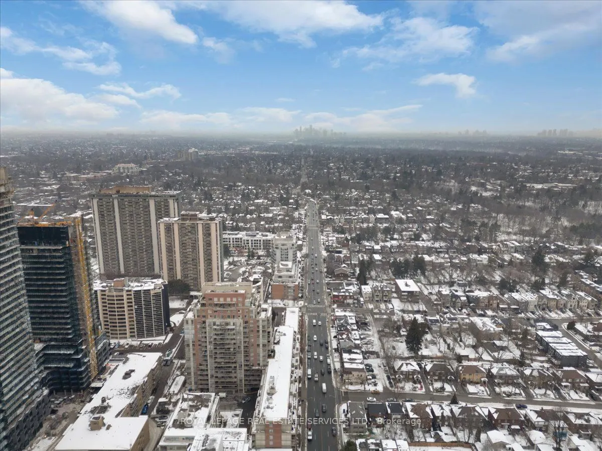 900 Mount Pleasant Road, #1108