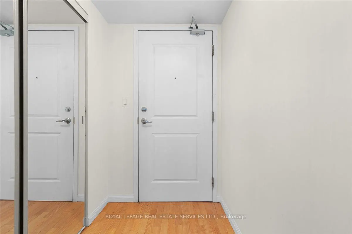 900 Mount Pleasant Road, #1108