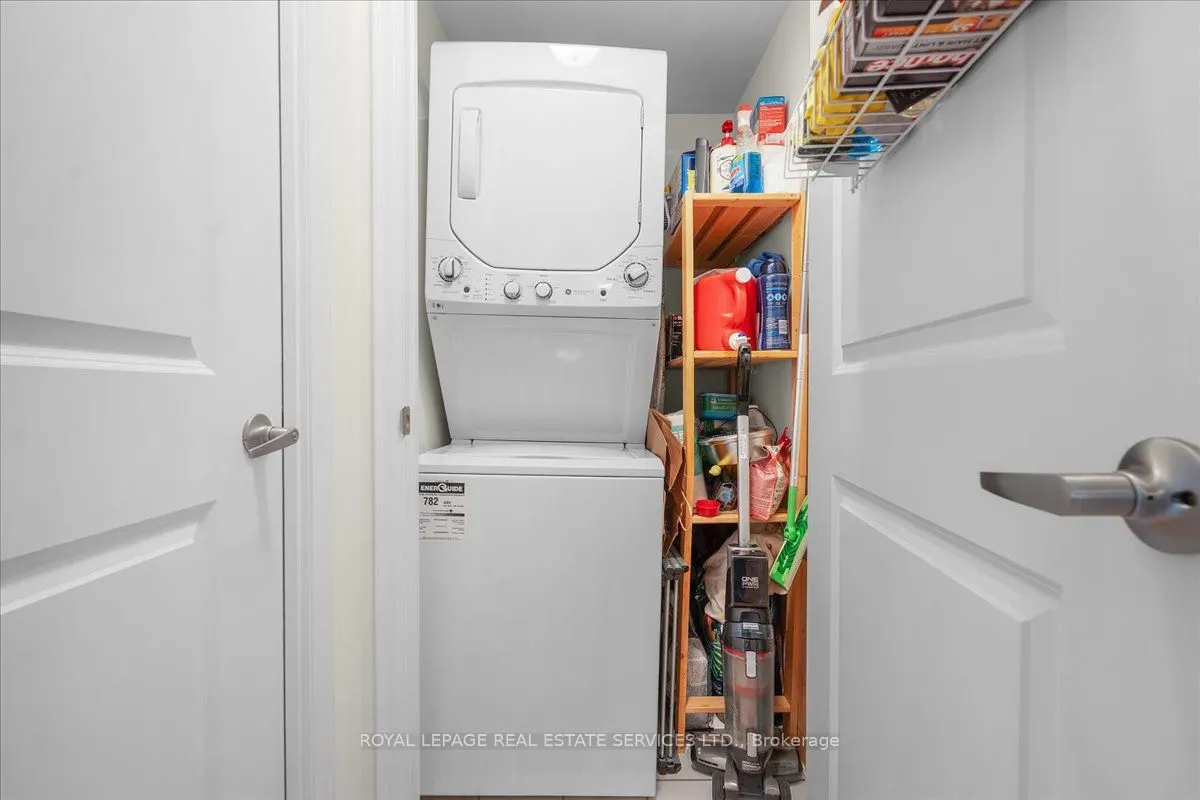 900 Mount Pleasant Road, #1108