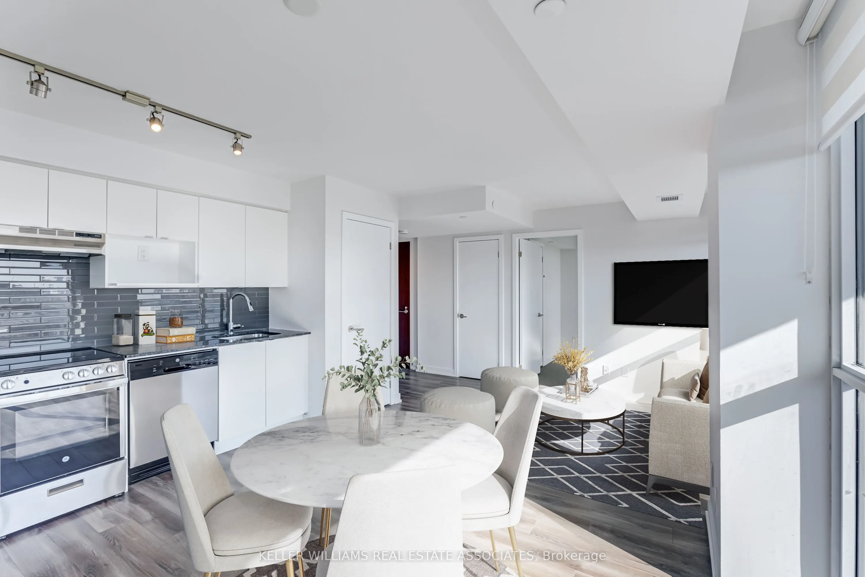 120 Varna Drive #1017