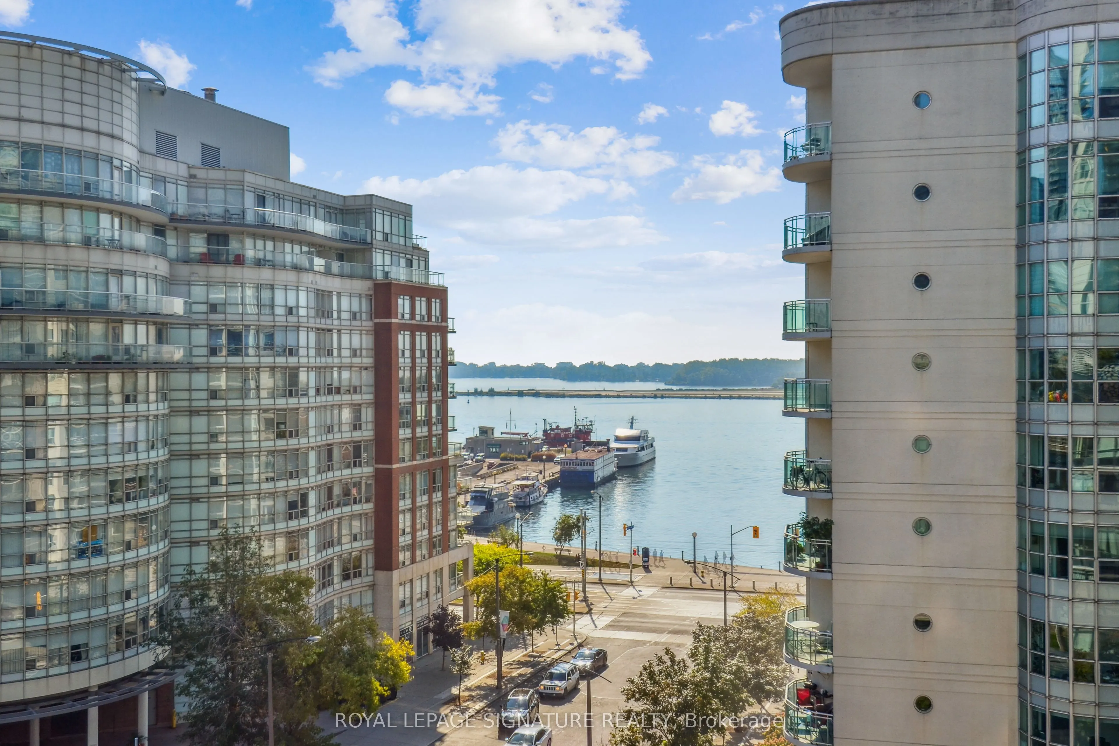 38 Dan Leckie Way, #223
