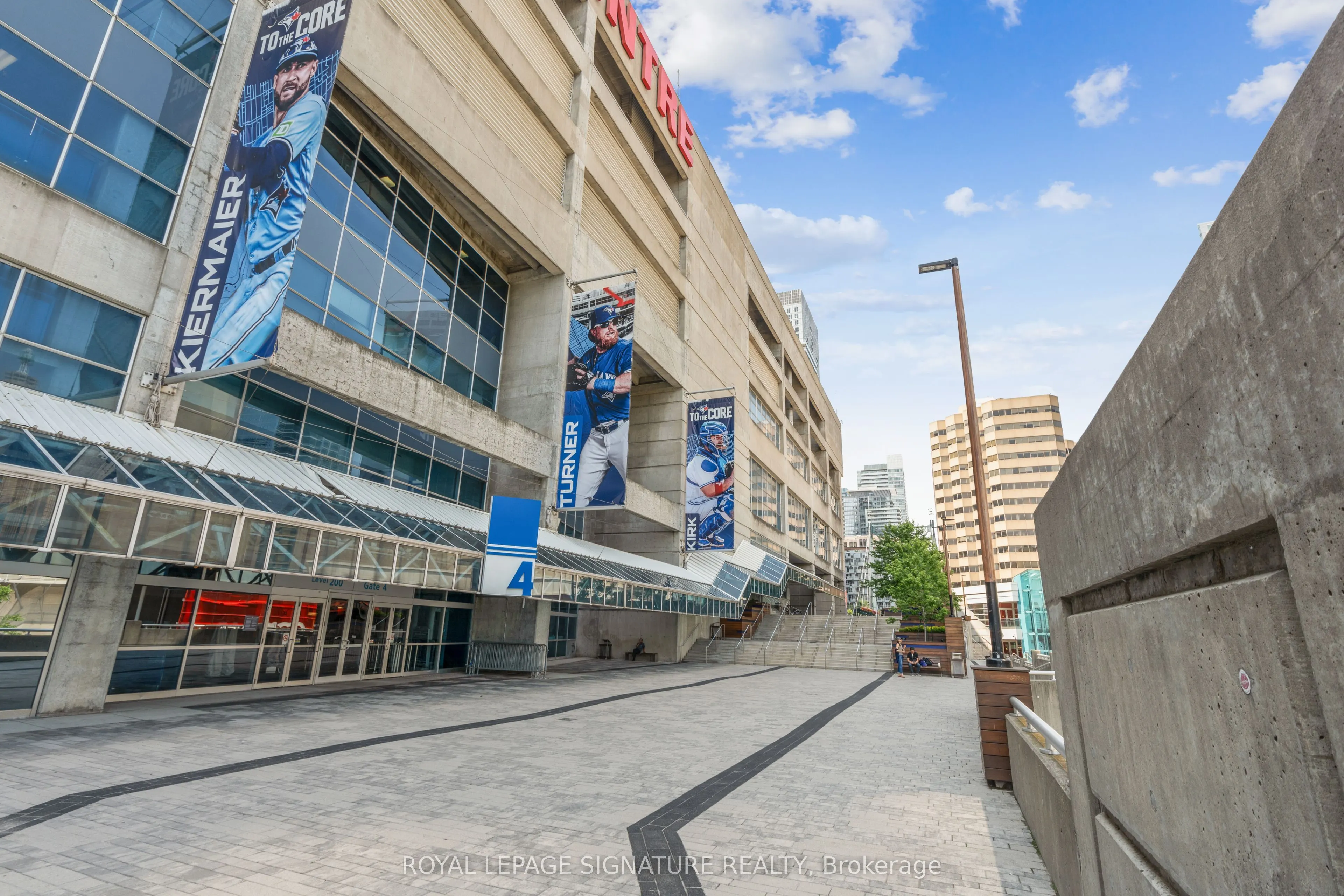38 Dan Leckie Way, #223