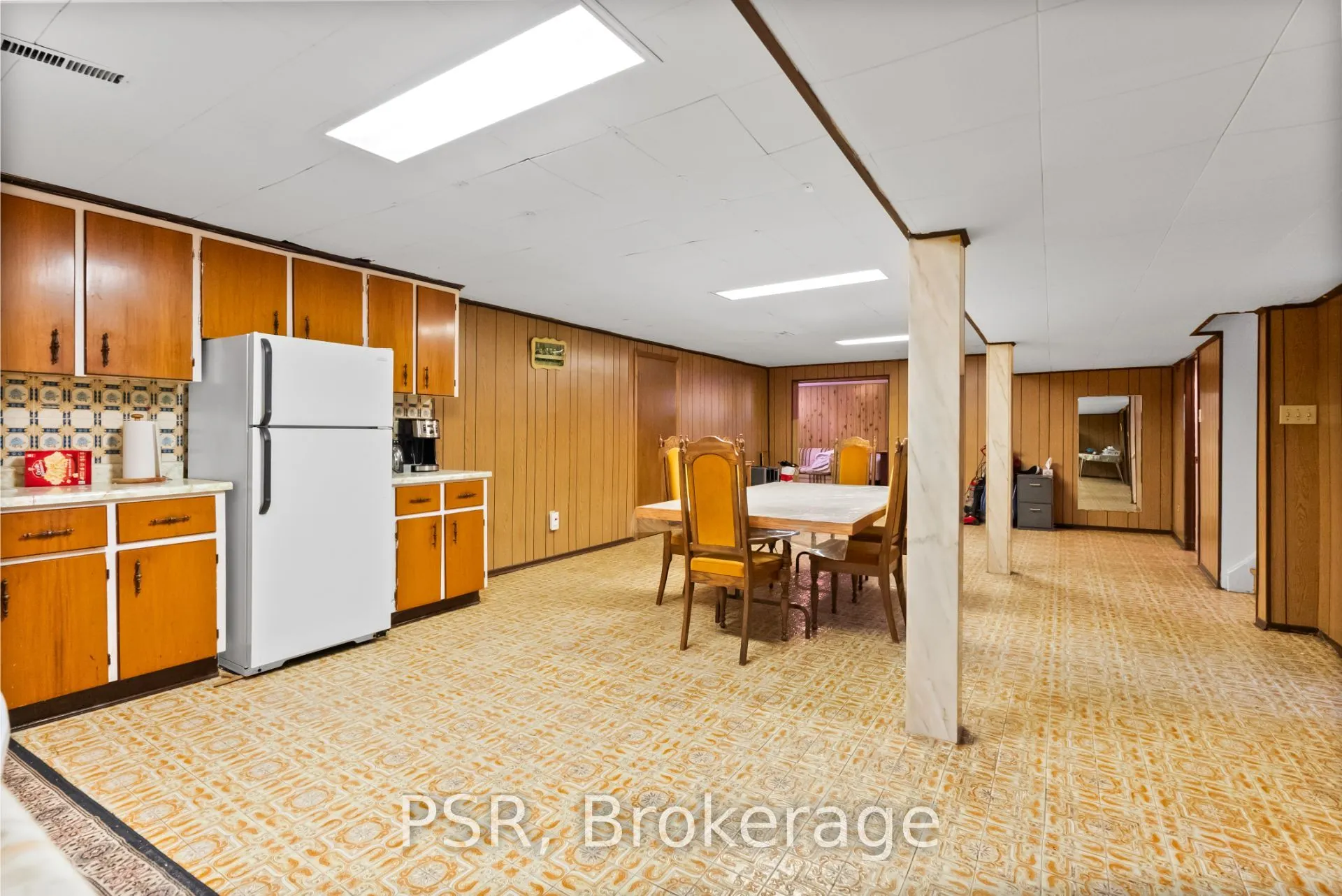 1 Salinger Court