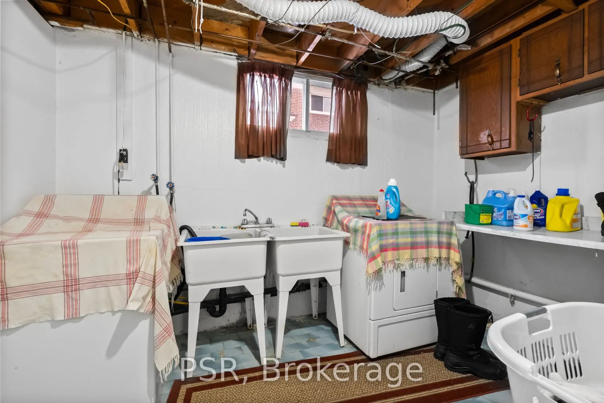 1 Salinger Court