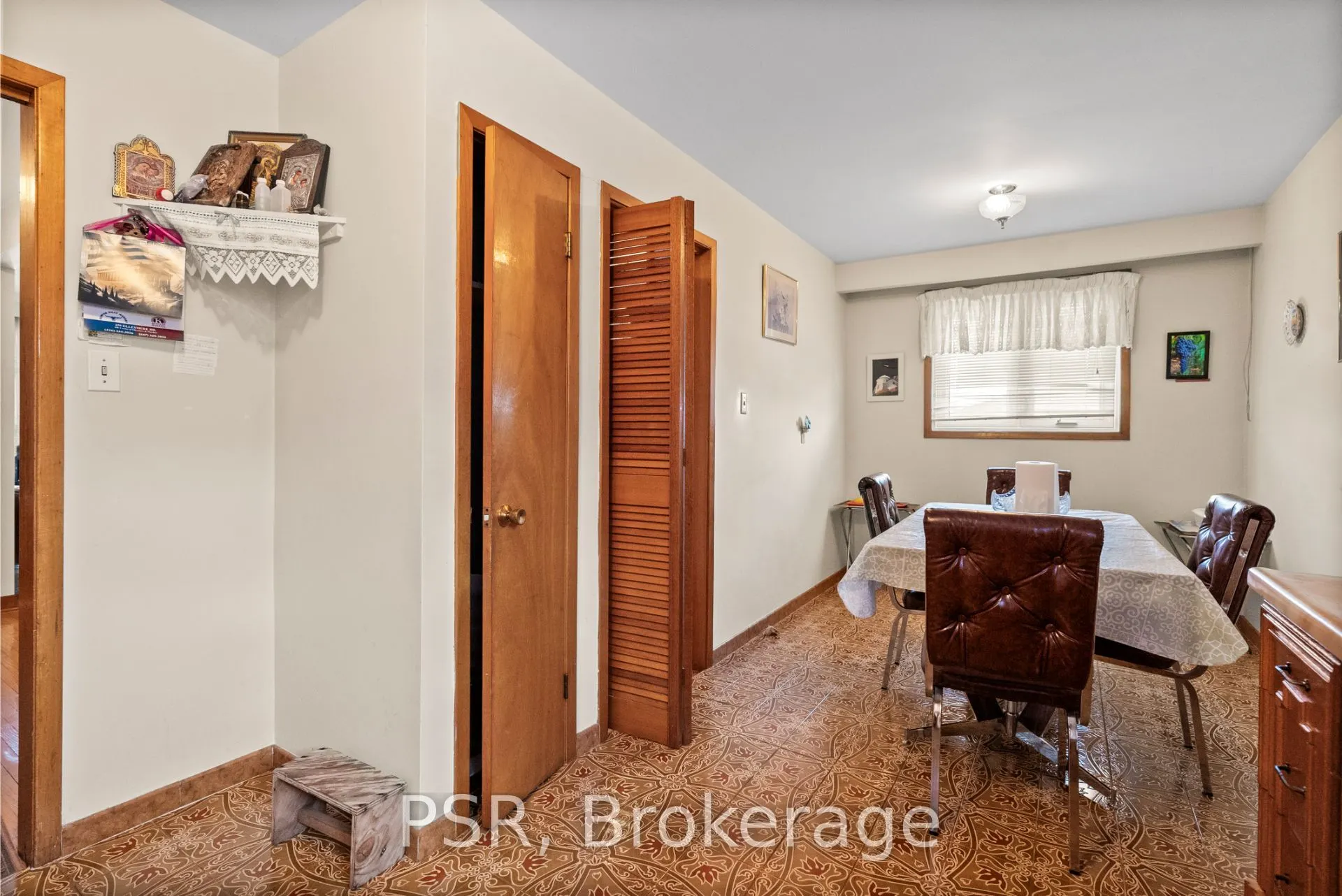 1 Salinger Court