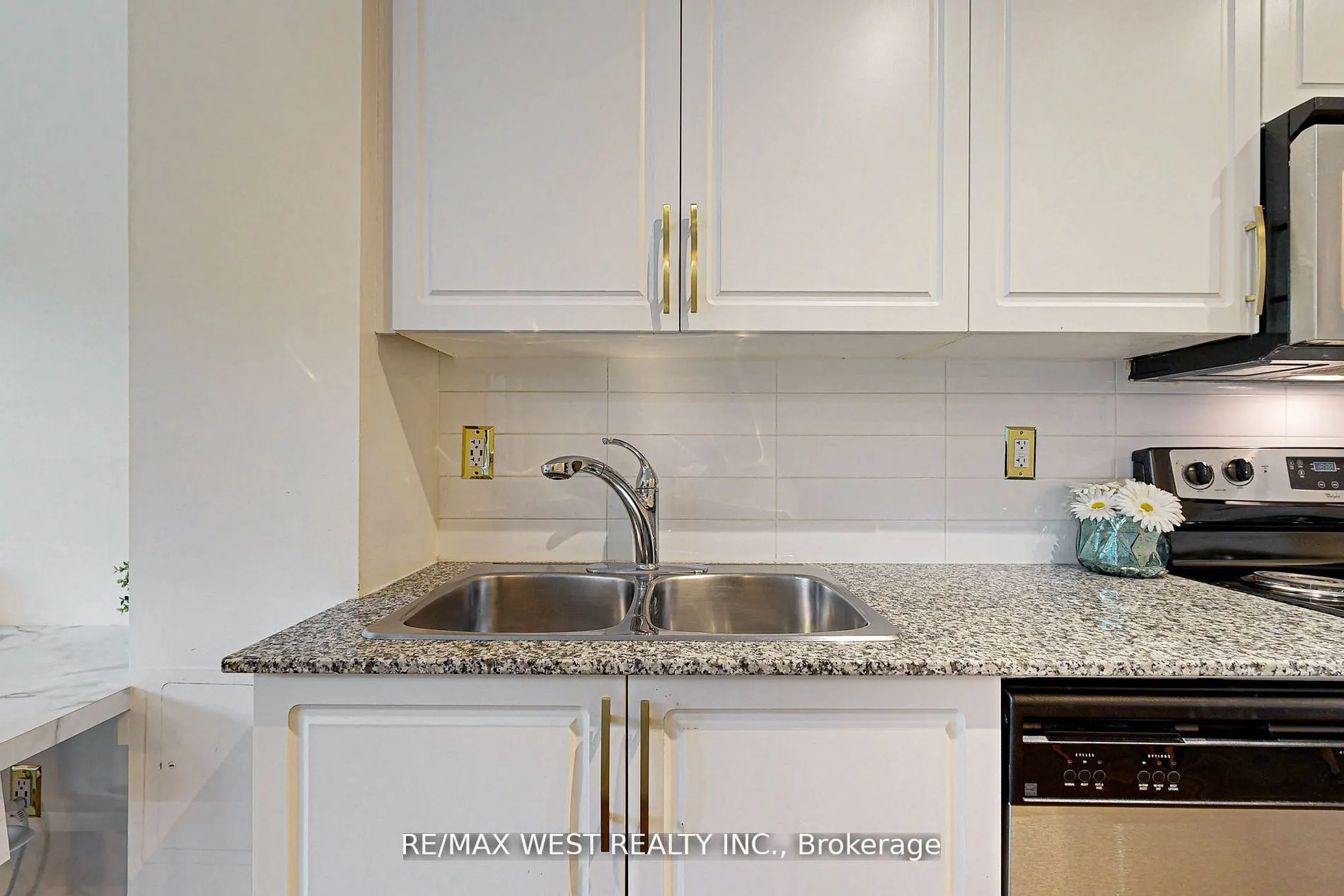 209 Fort York Boulevard #355