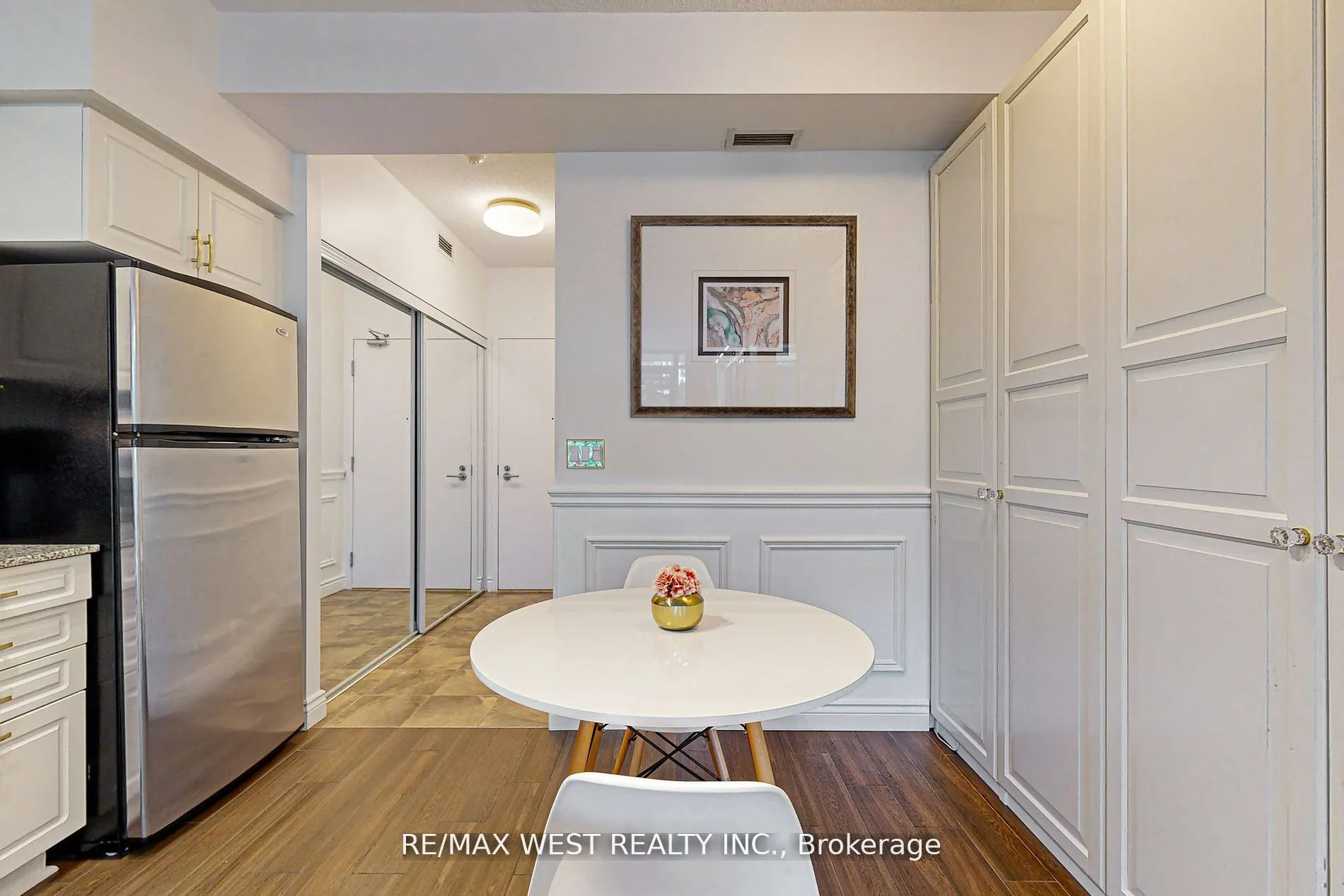 209 Fort York Boulevard #355