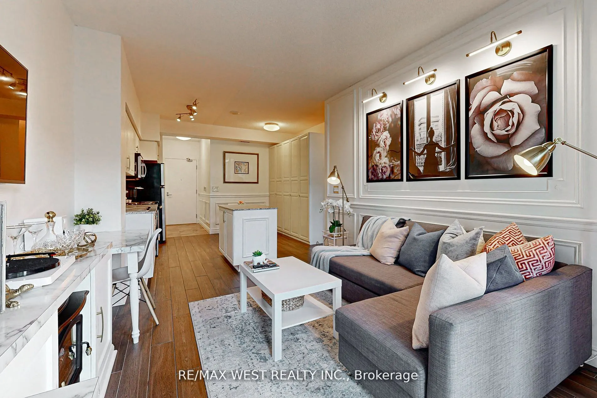 209 Fort York Boulevard #355