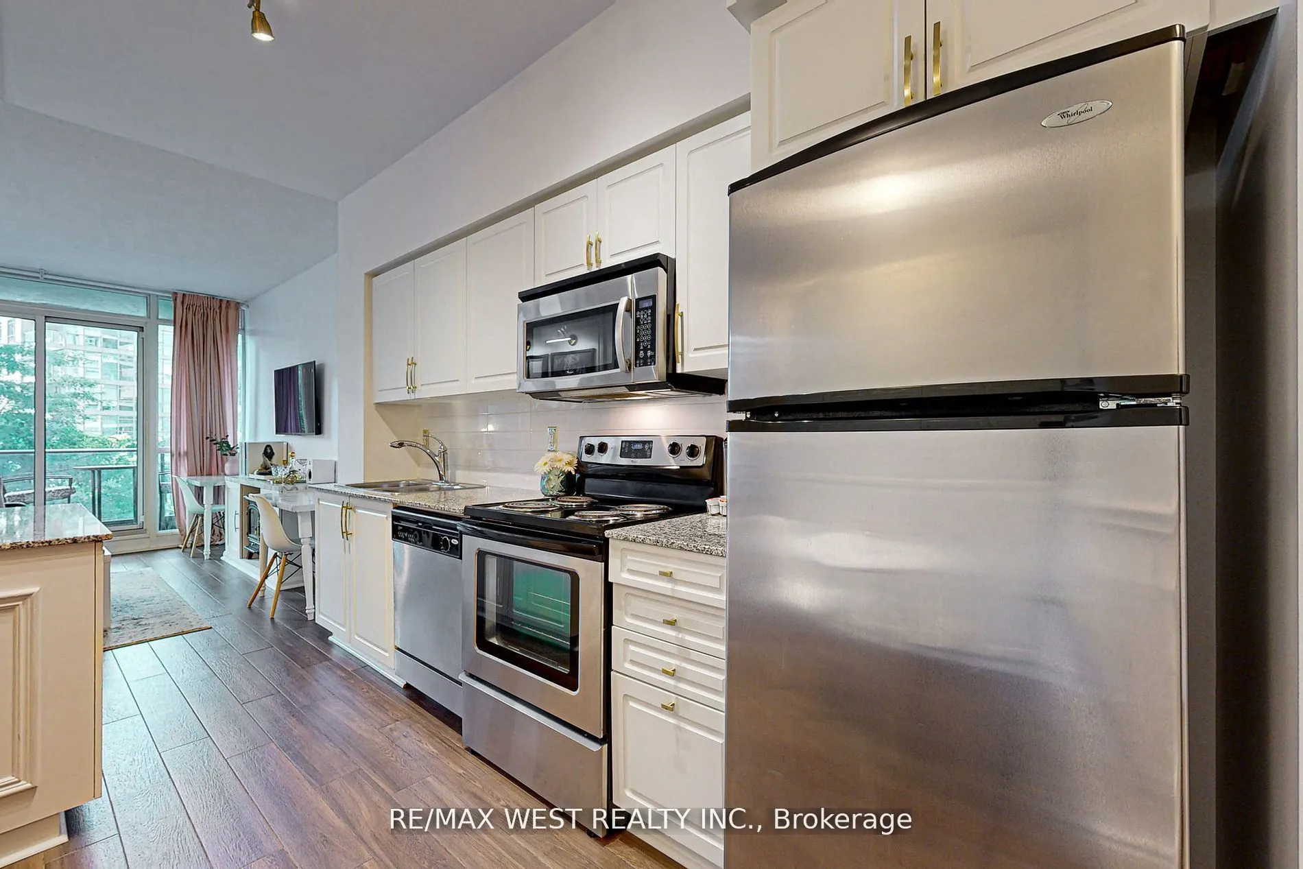 209 Fort York Boulevard #355