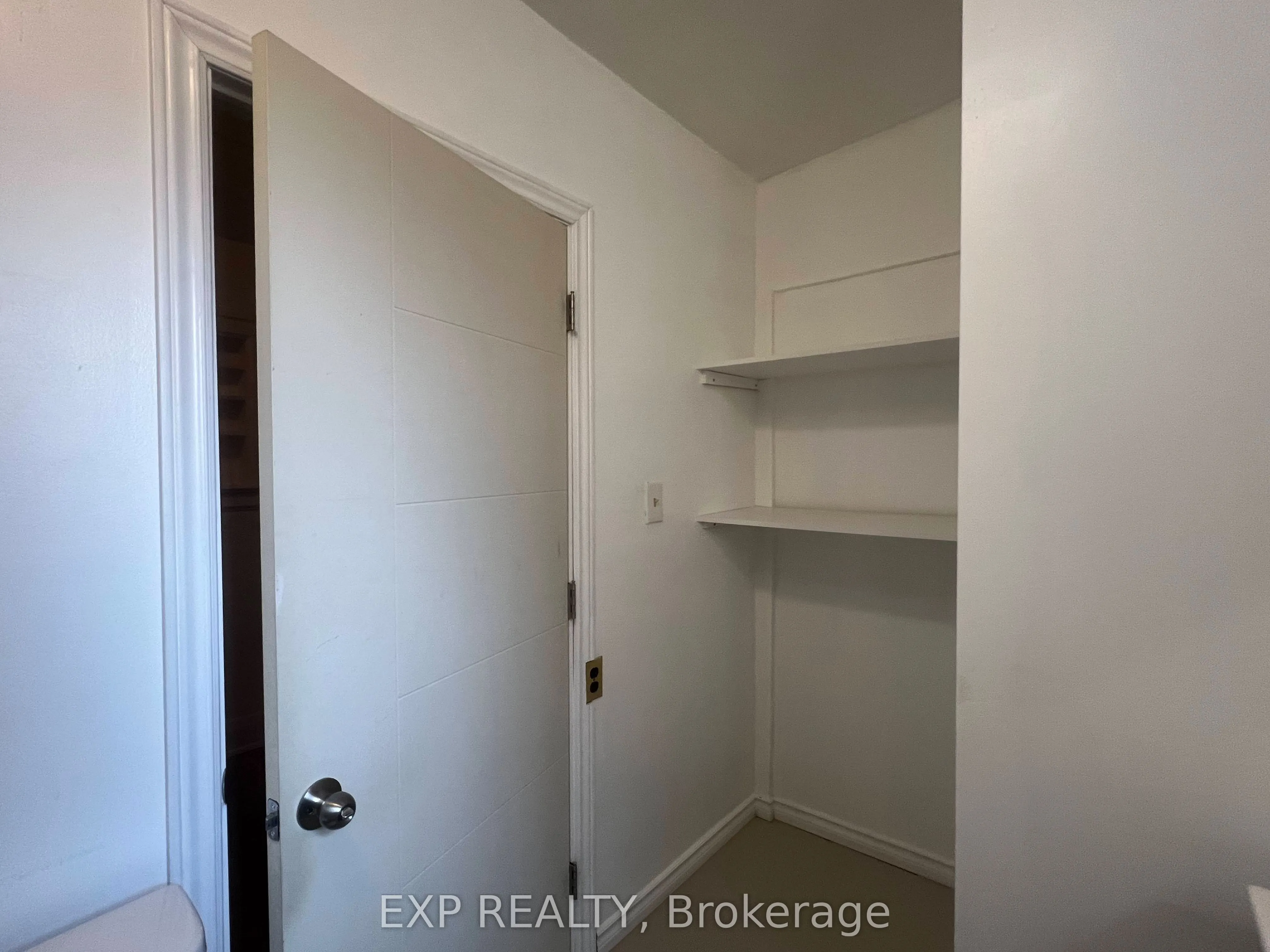 102 Greensides Avenue, #8