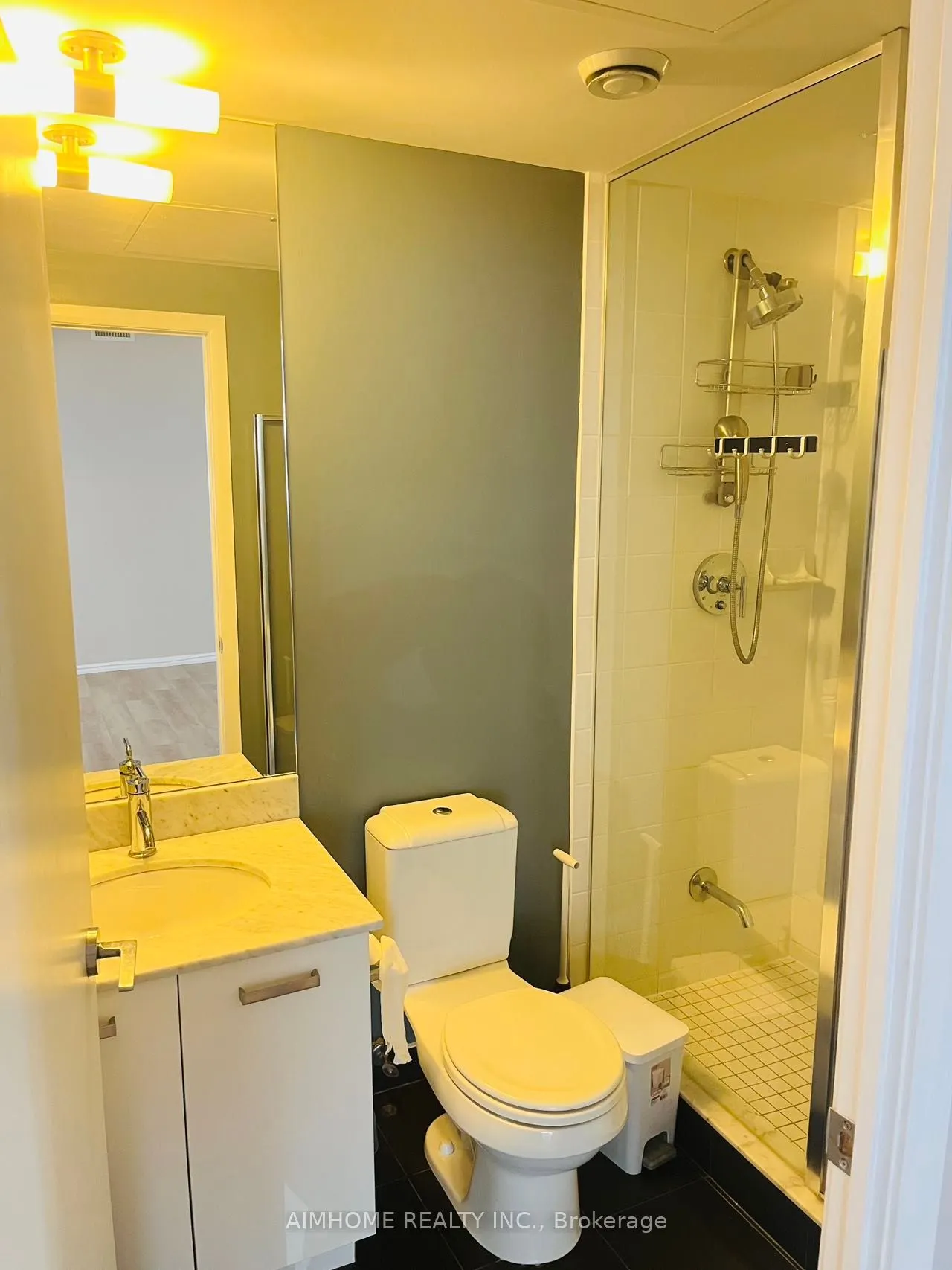832 Bay Street, #2405