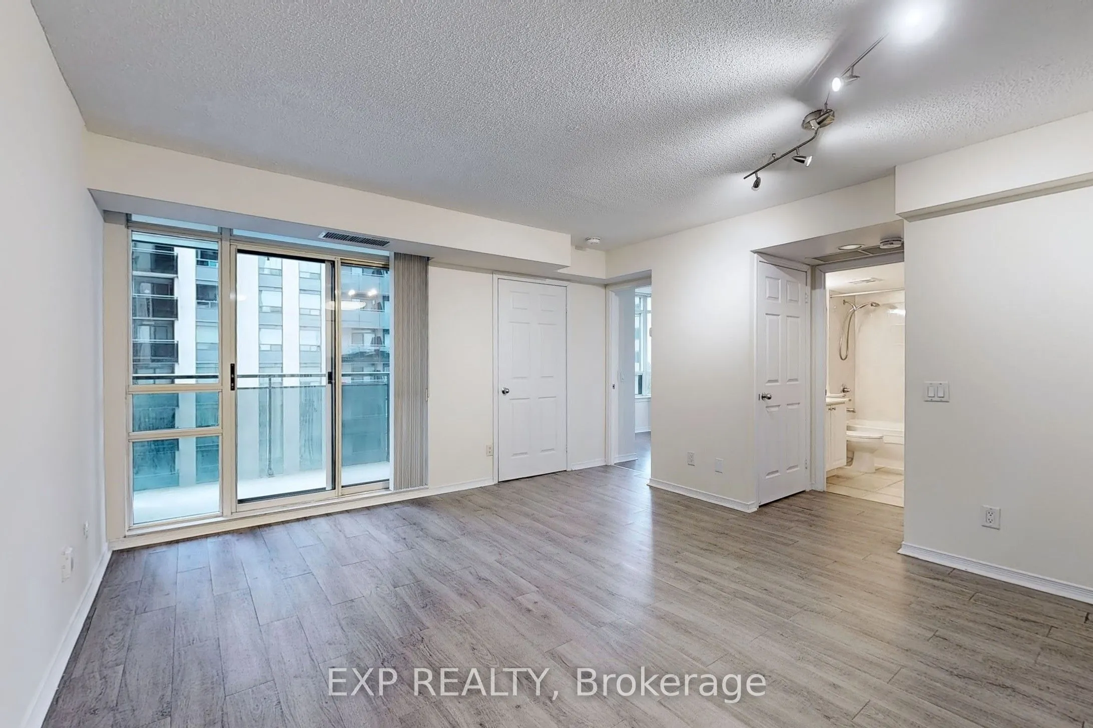 155 Beecroft Road, #1105