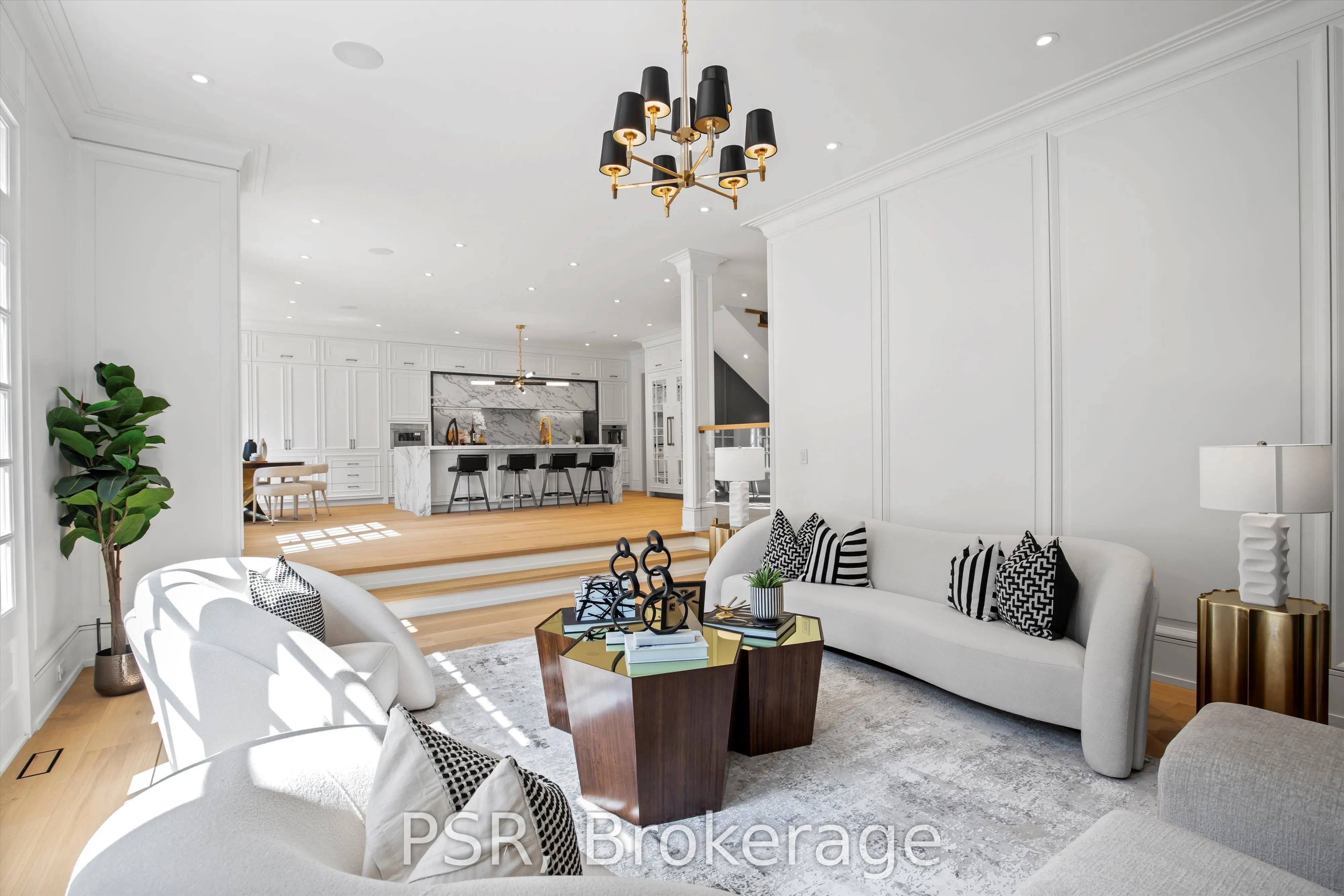 230 Dunvegan Road