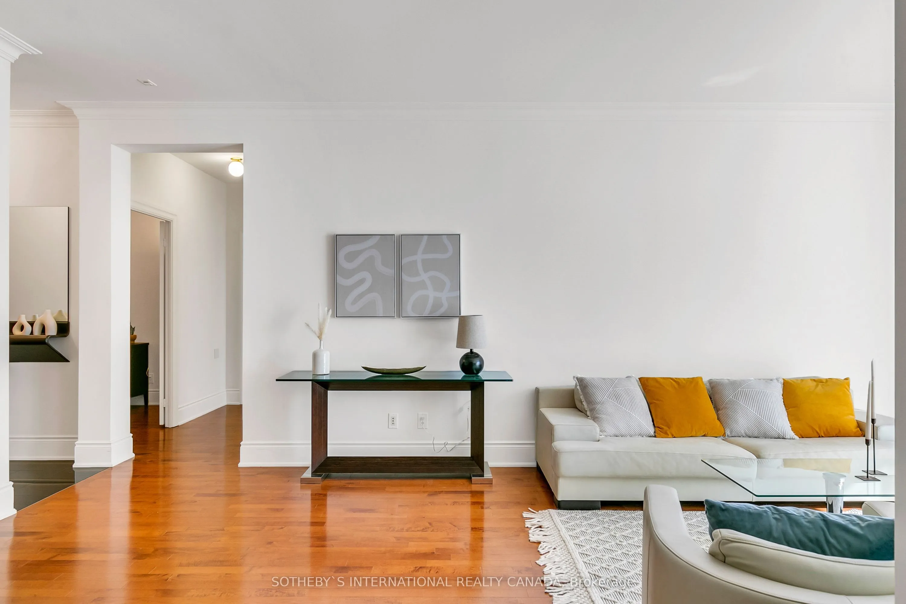 55 Delisle Avenue #903