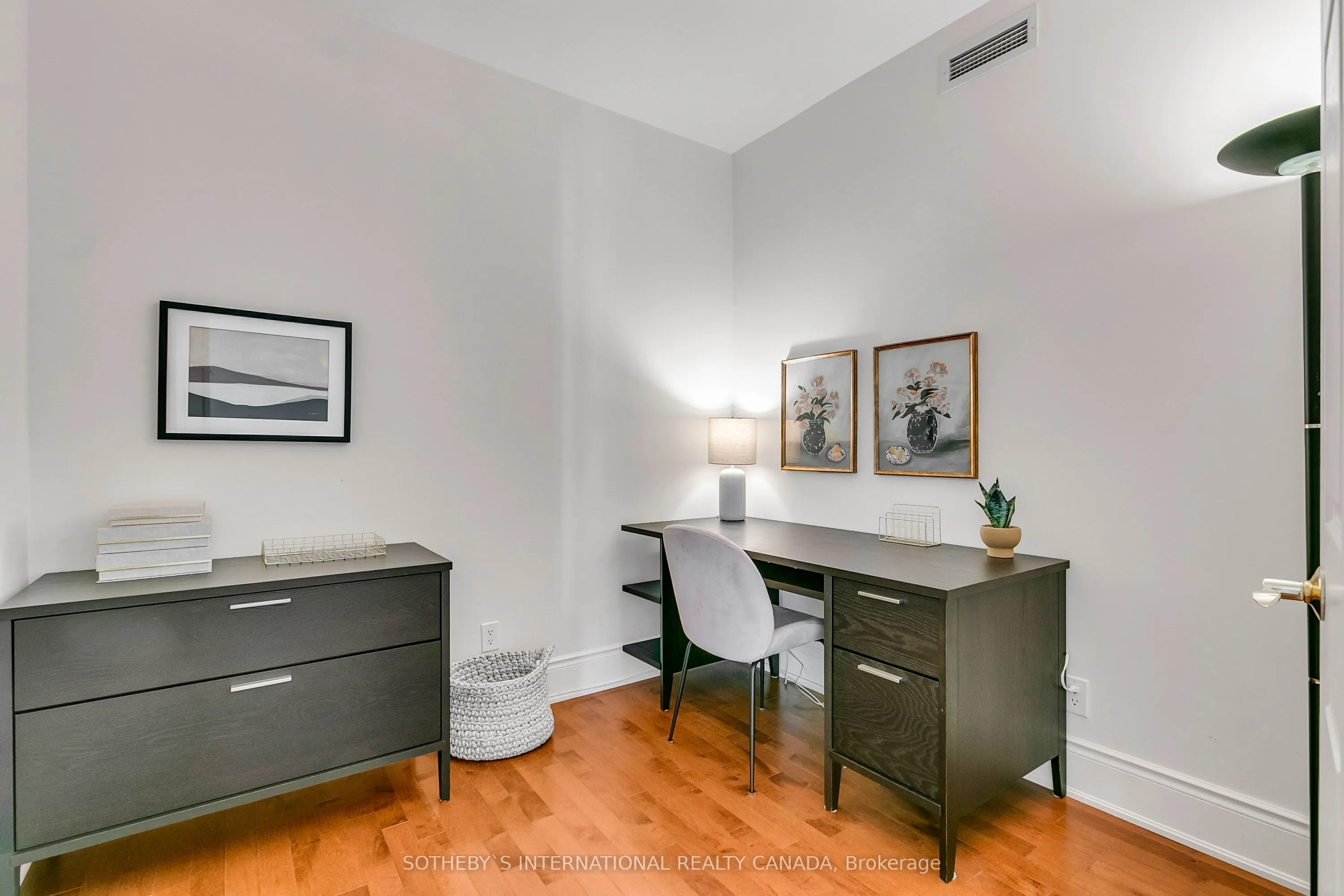 55 Delisle Avenue #903