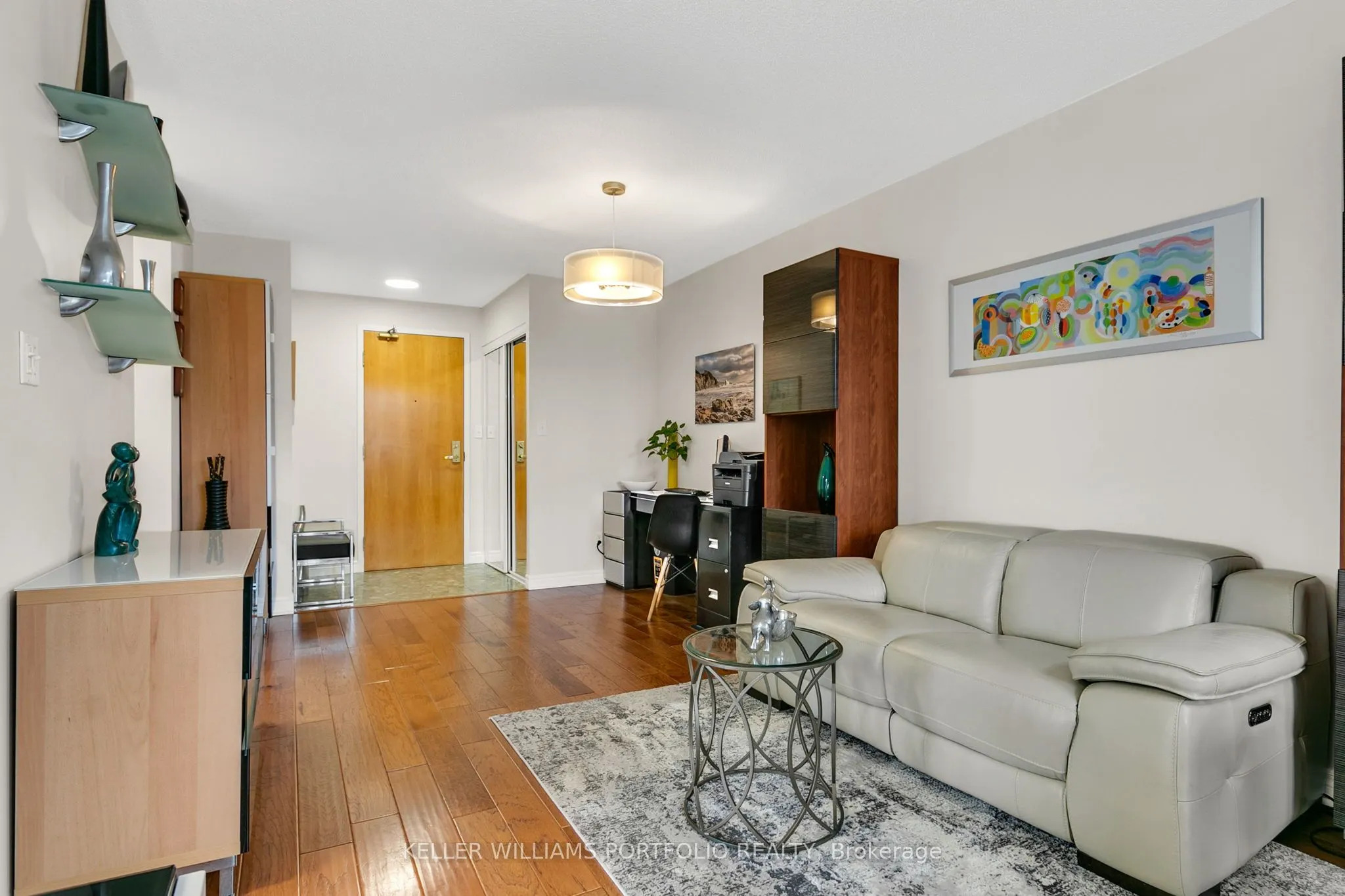 43 Eglinton Avenue E, #1009