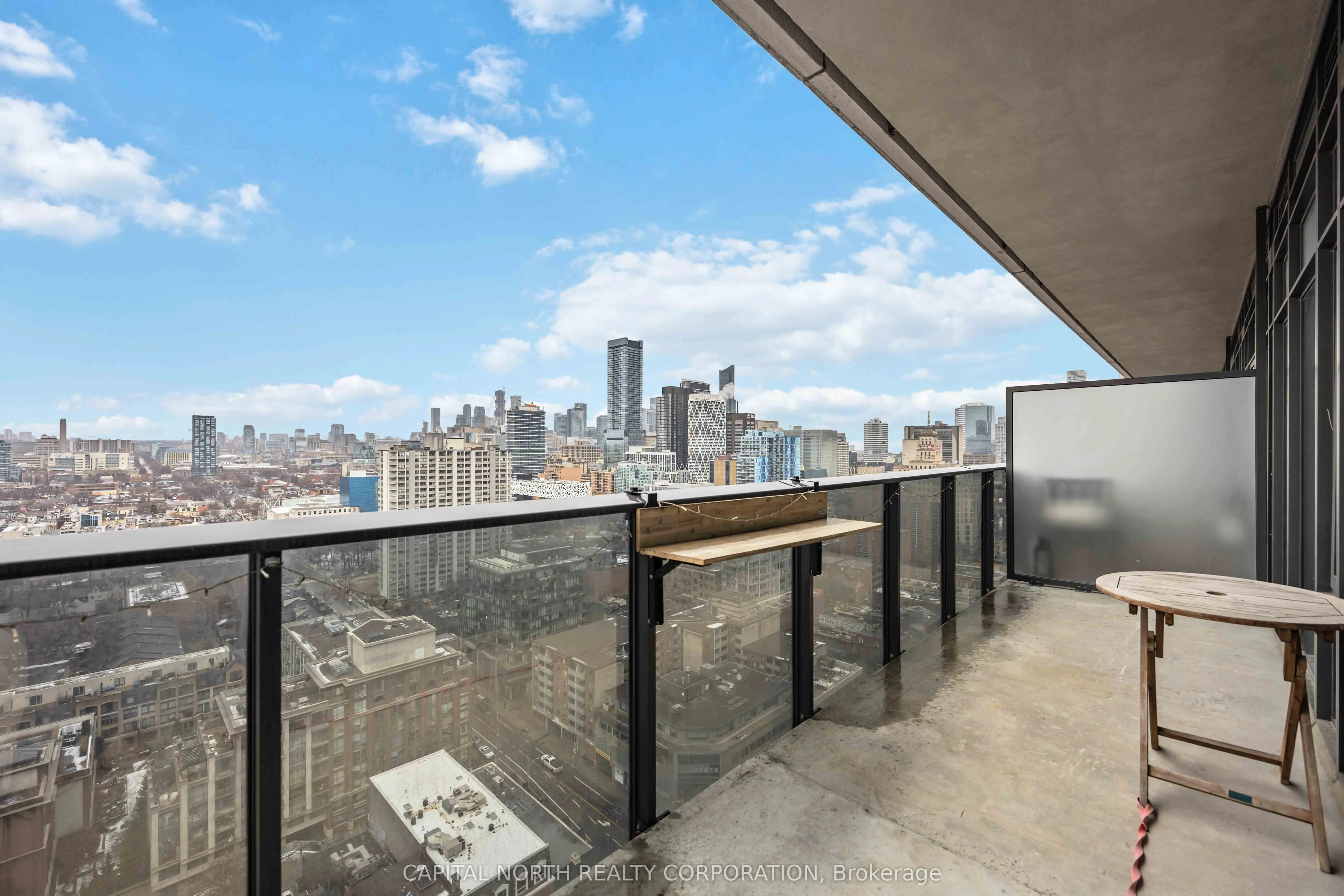 330 Richmond Street W, #2710