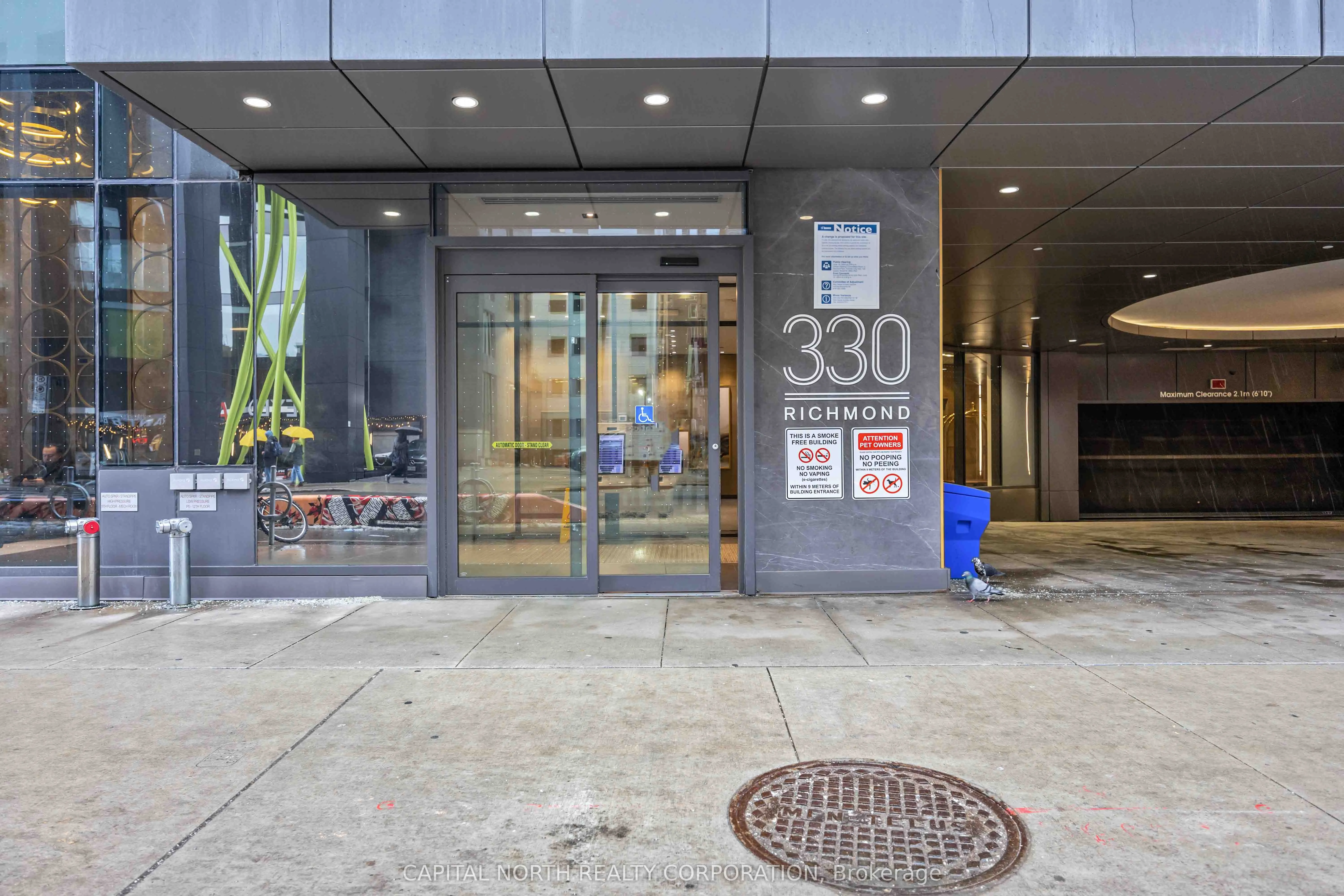 330 Richmond Street W, #2710