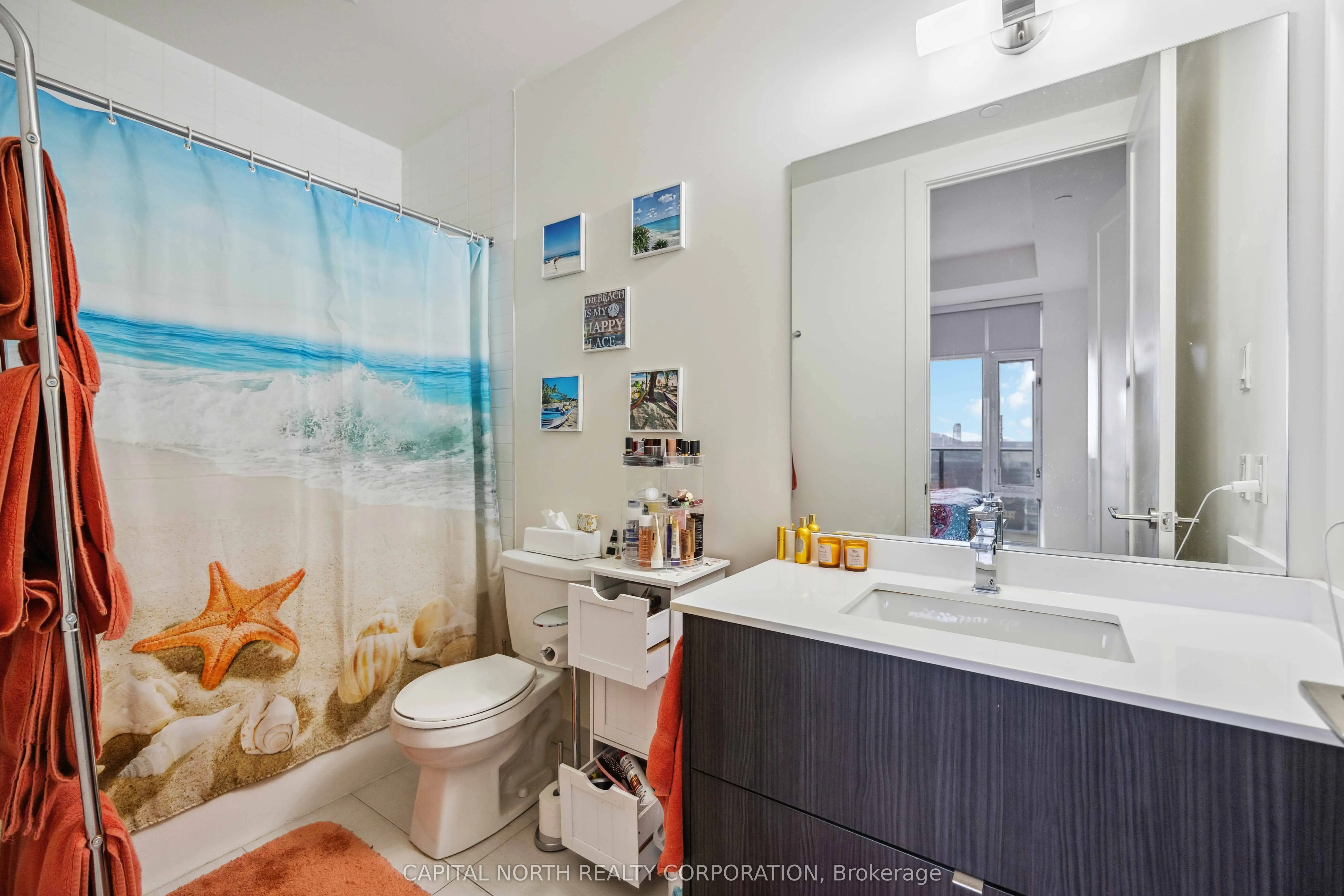 330 Richmond Street W, #2710