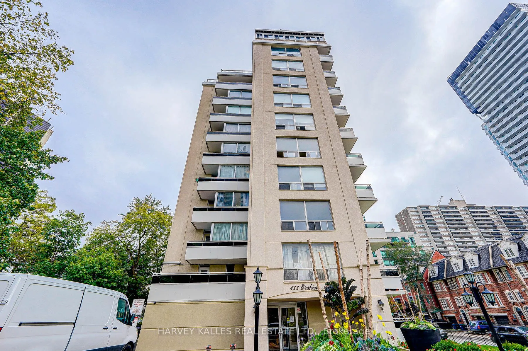 133 Erskine Avenue, #101