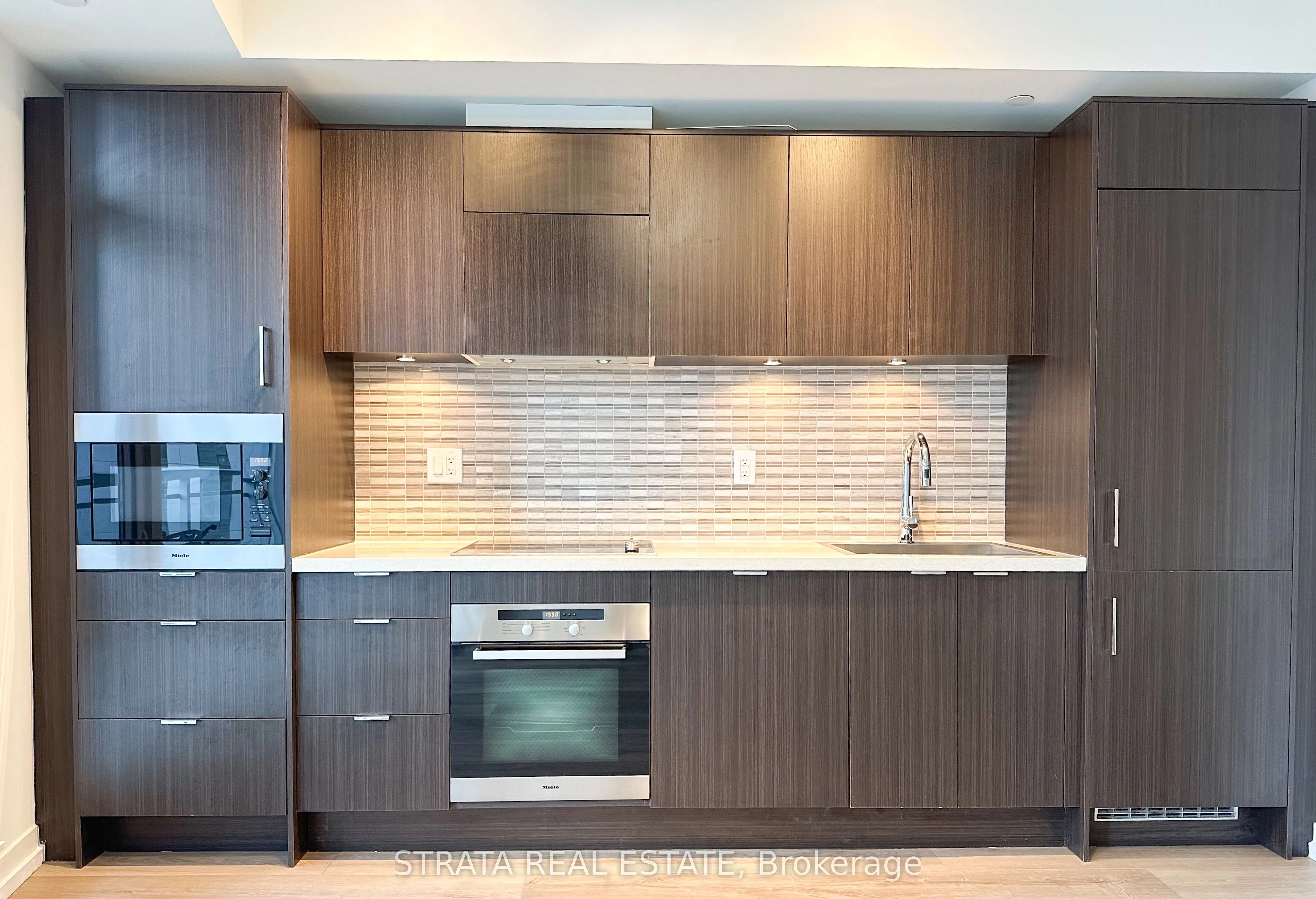 21 Widmer Street, #1605