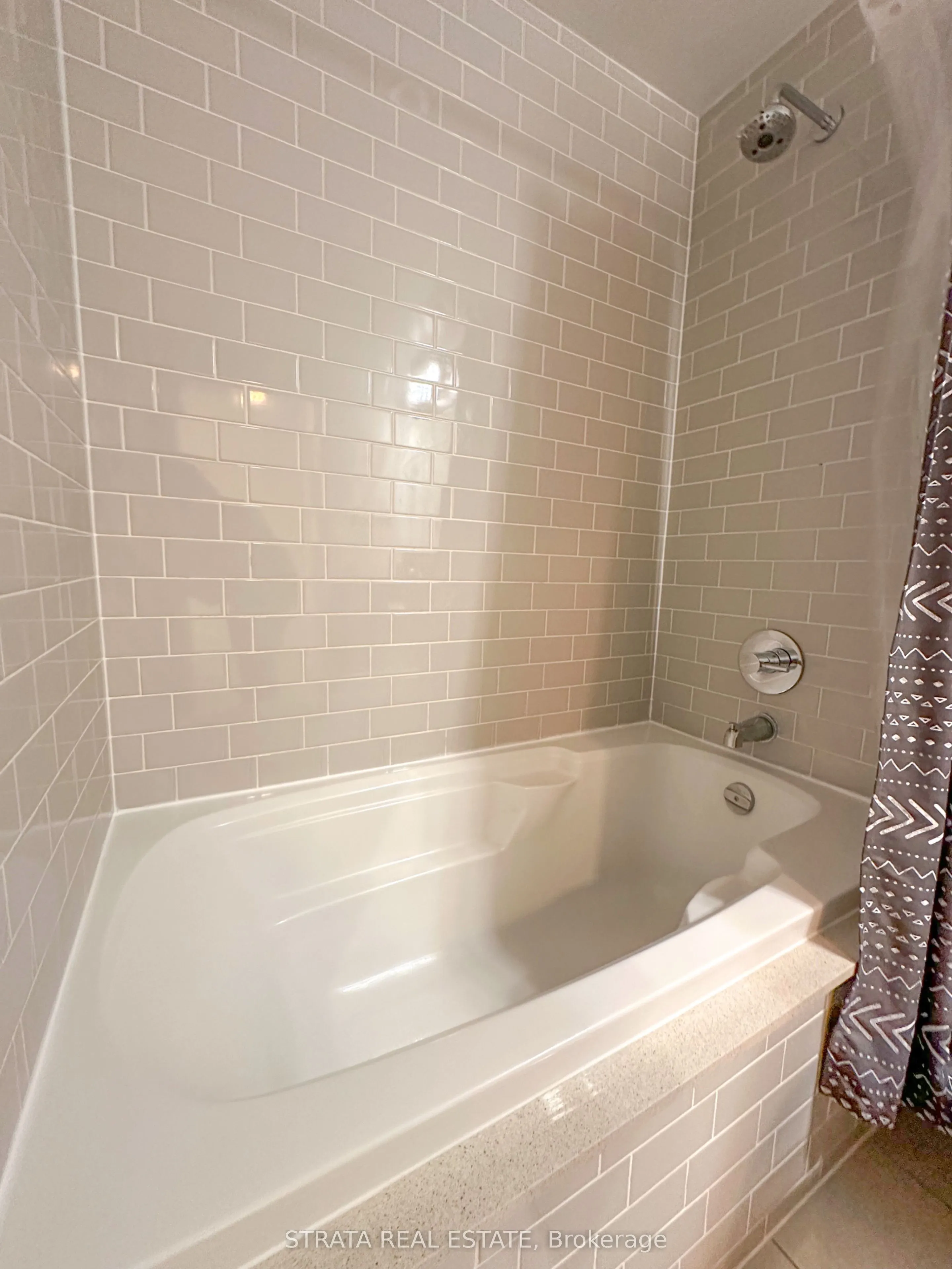 21 Widmer Street, #1605