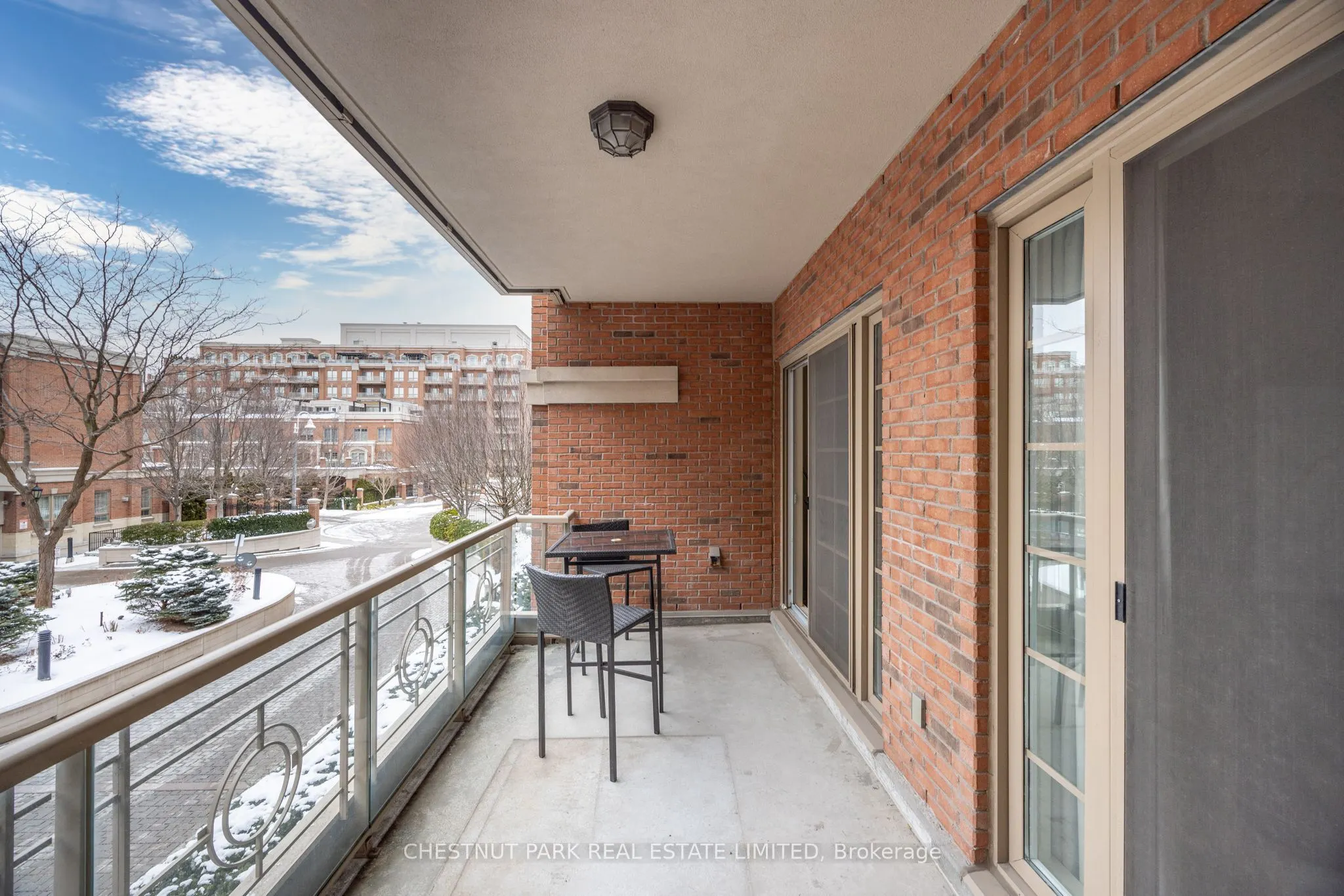 20 Burkebrook Place, #207