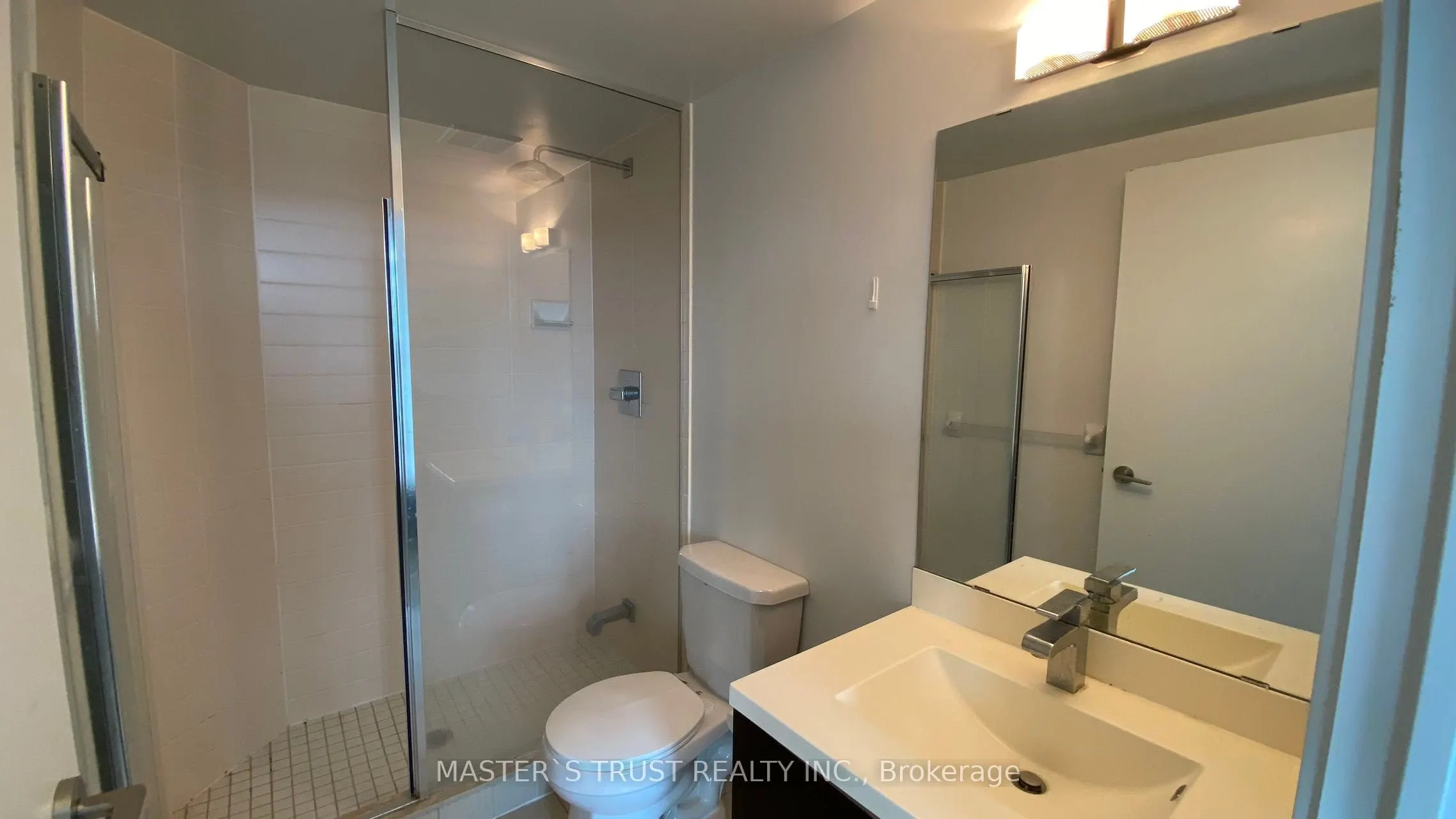 5740 Yonge Street, #304