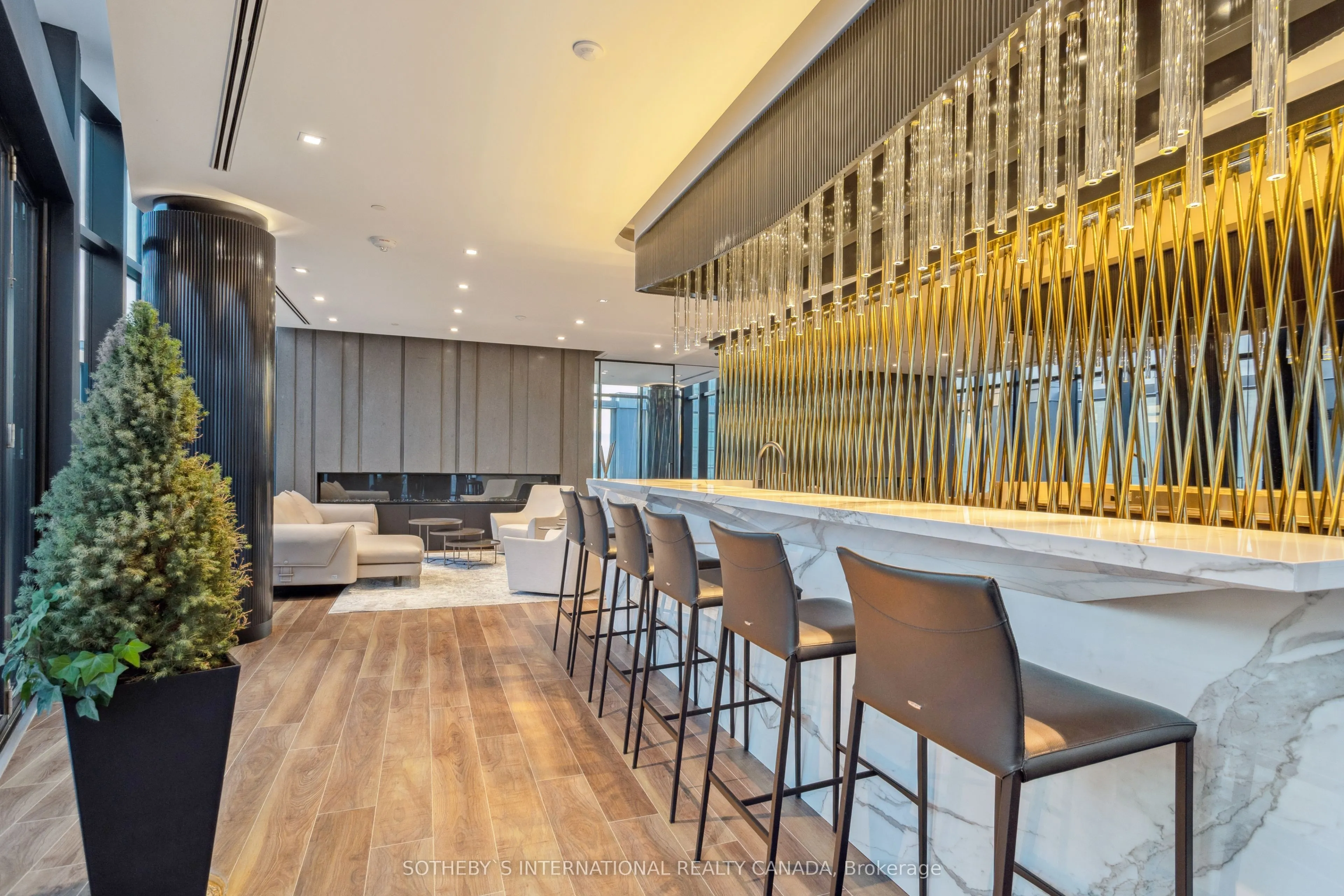 1 Yorkville Avenue #5405