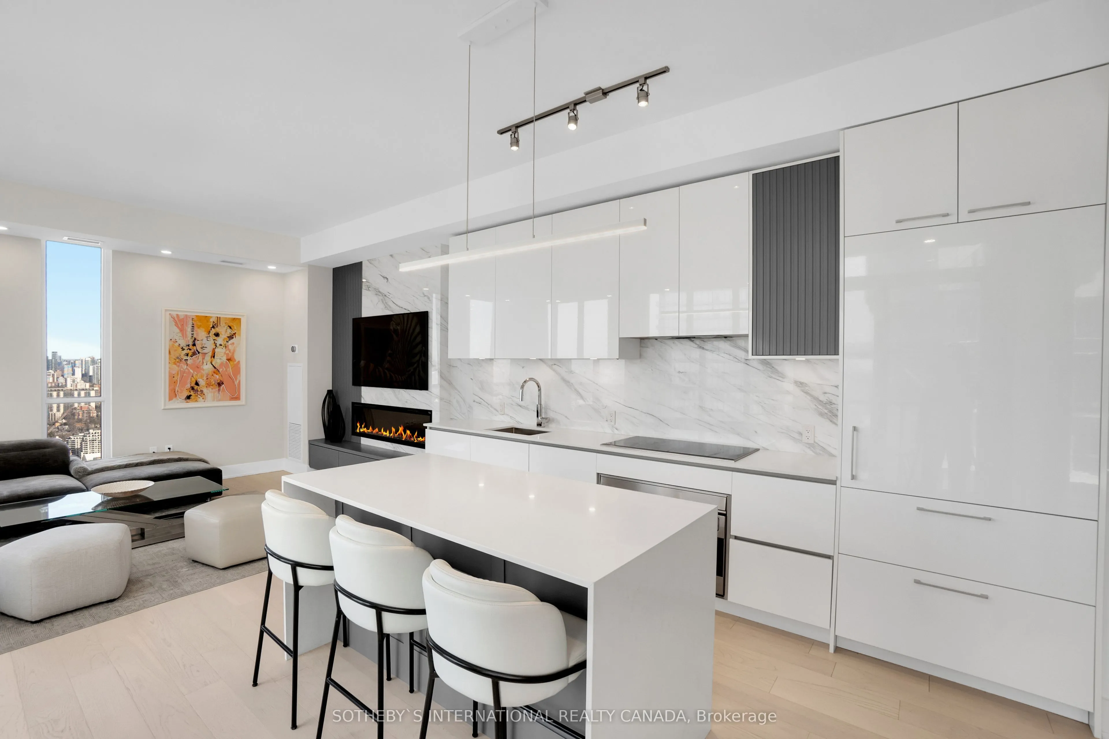 1 Yorkville Avenue #5405
