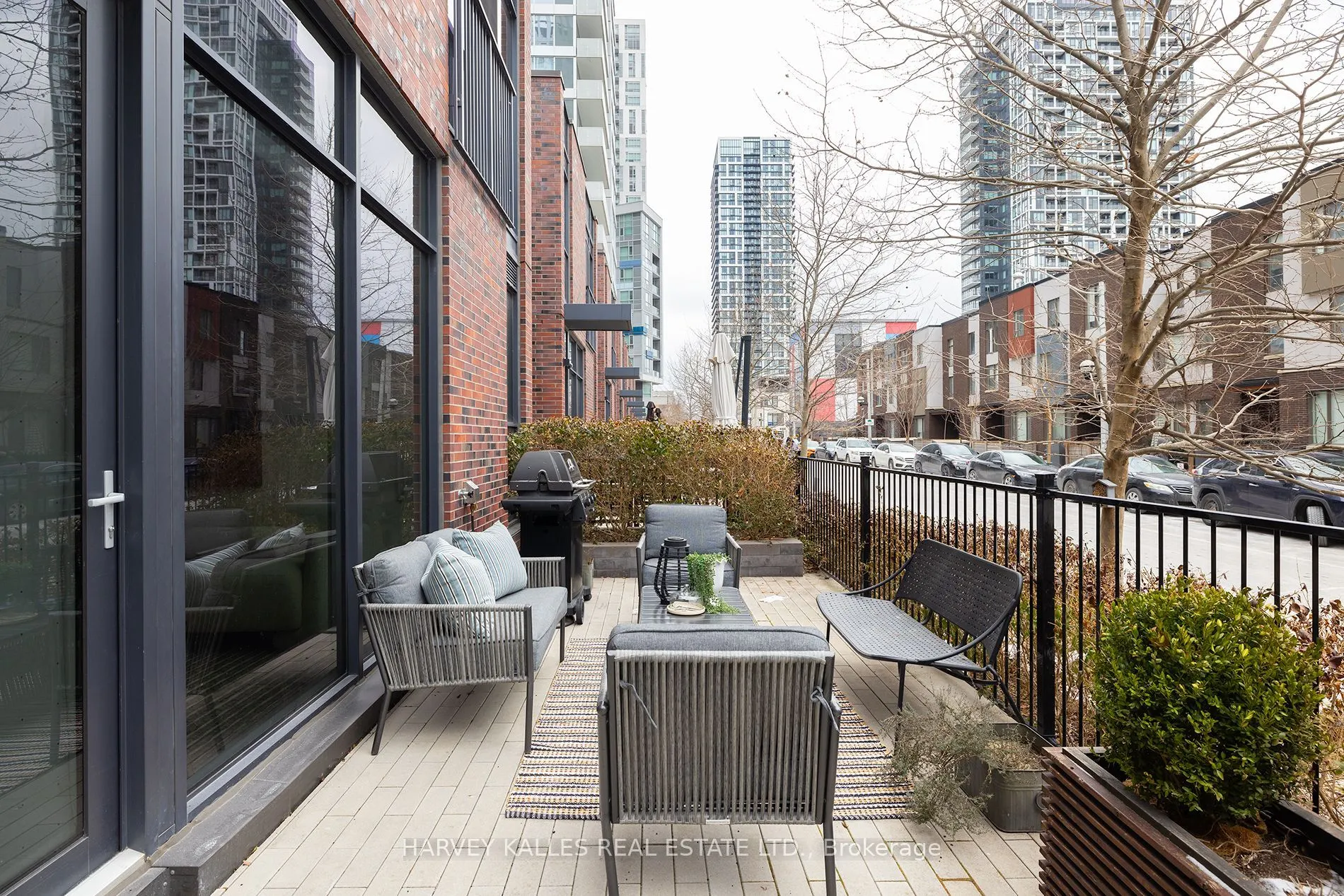 30 Wyatt Avenue, #07