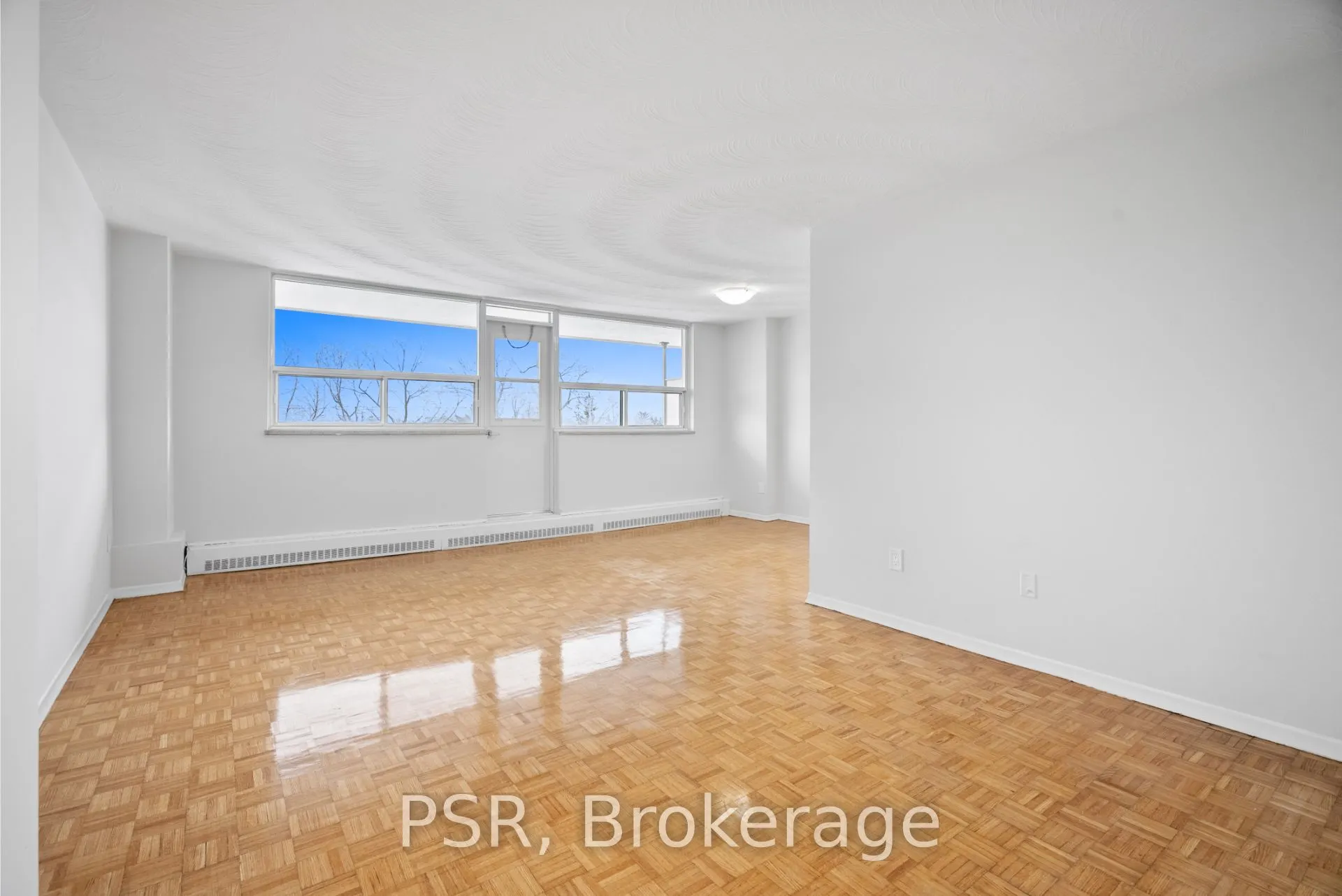 105 Rowena Drive, #420
