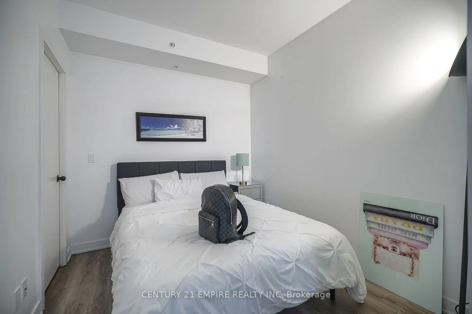 30 Nelson Street #325