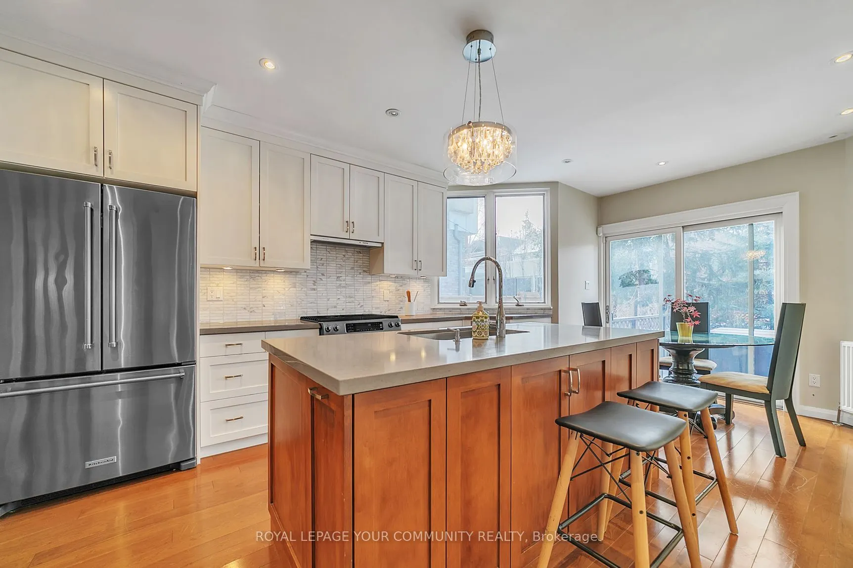 212 Glenayr Road