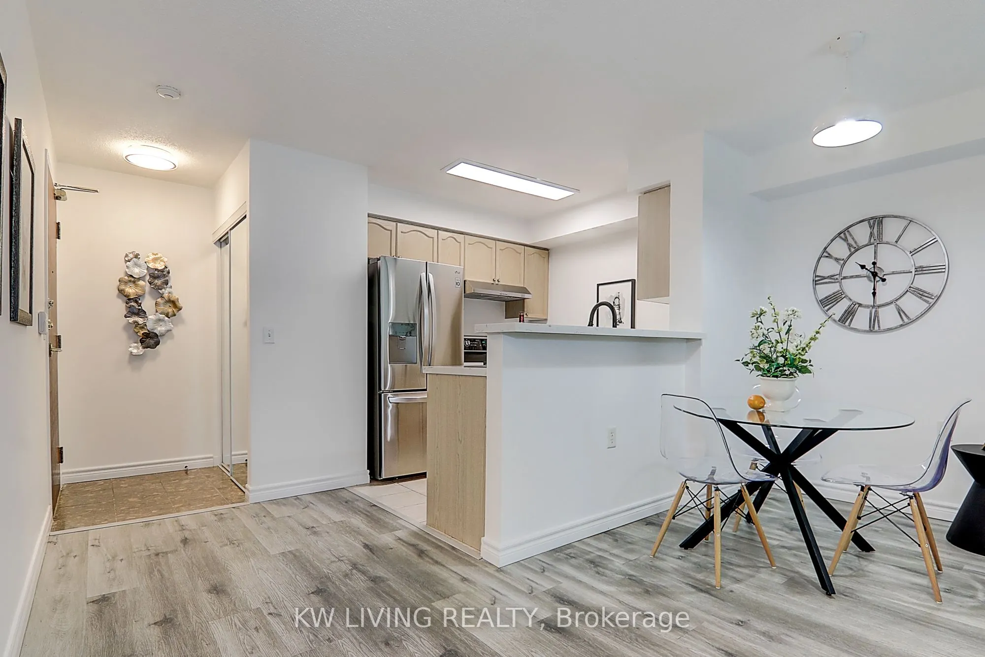 26 Olive Avenue, #1606