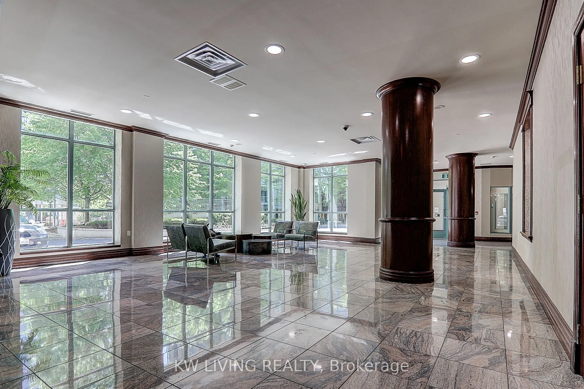 26 Olive Avenue, #1606
