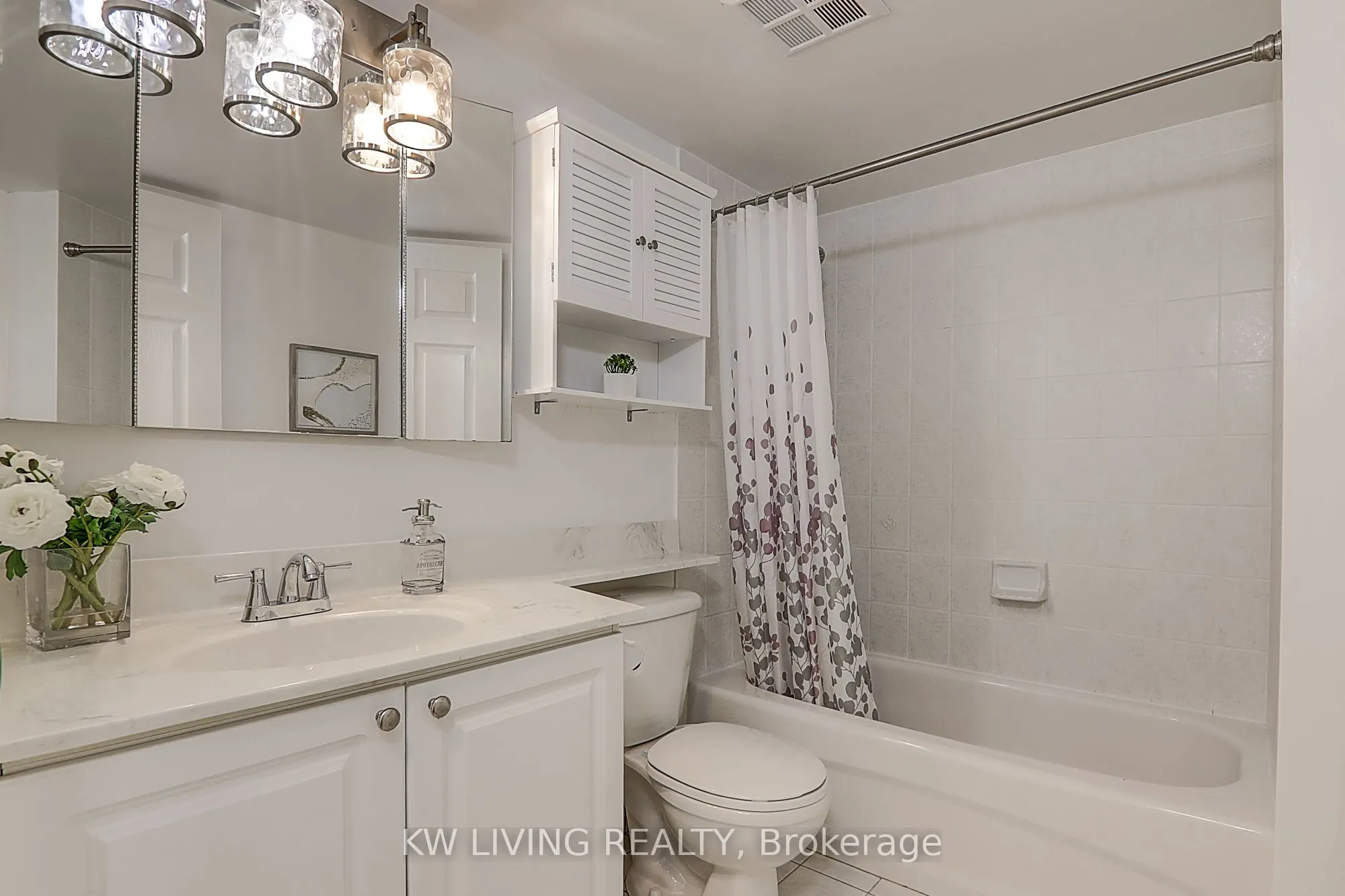 26 Olive Avenue, #1606