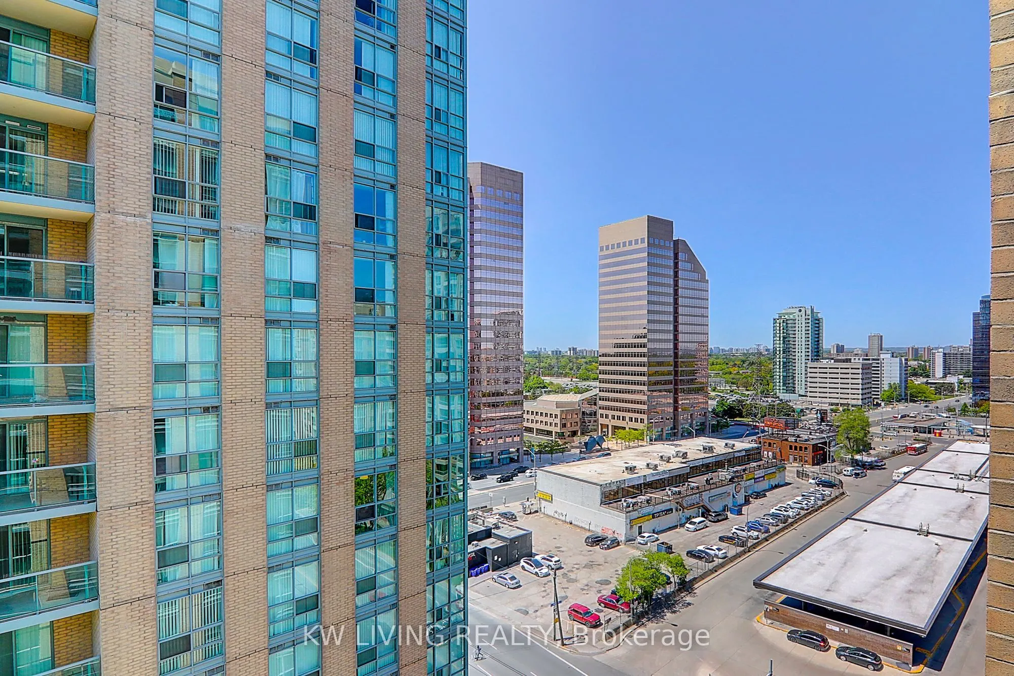 26 Olive Avenue, #1606