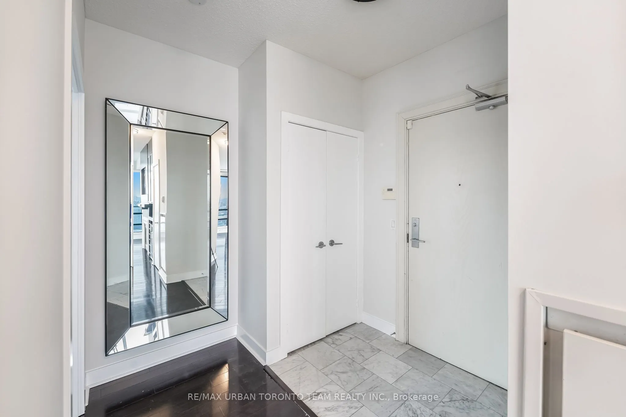 438 King Street W, #Ph03