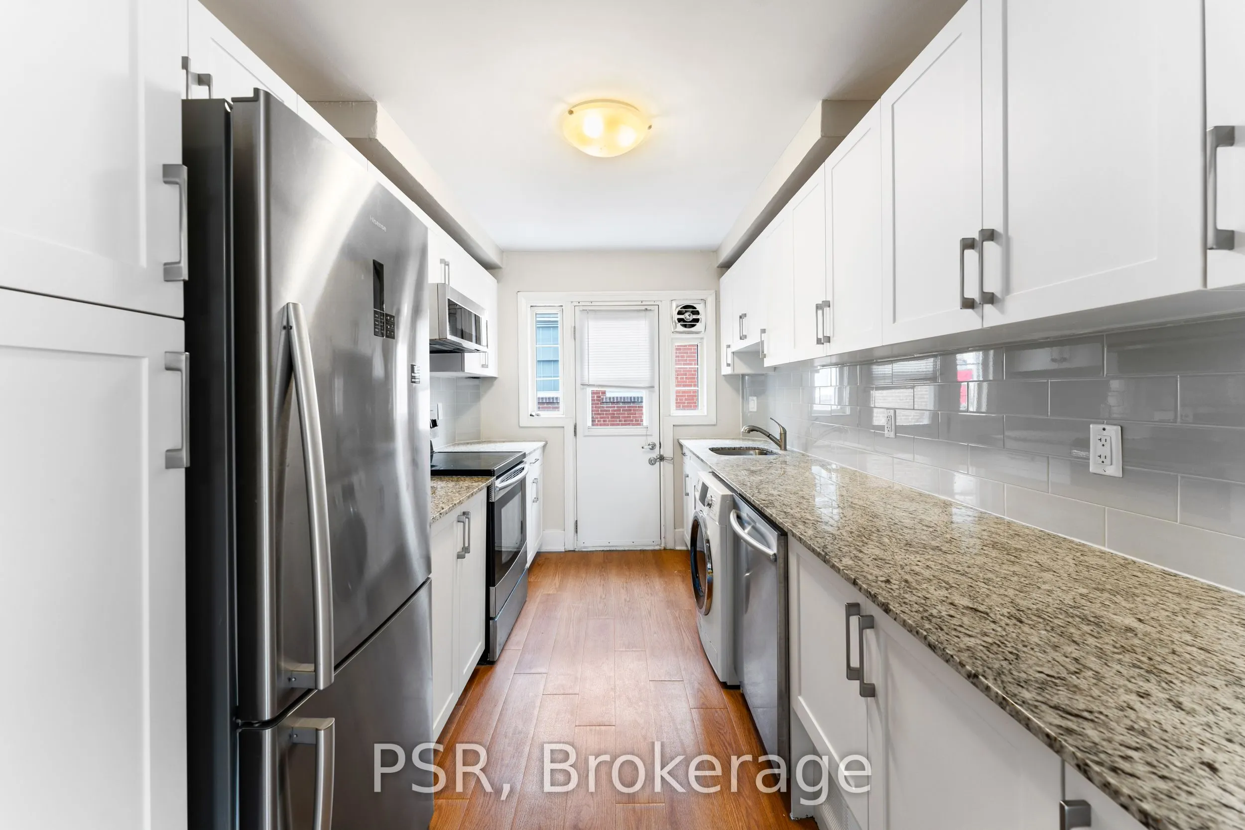 1365 Bayview Avenue, #U02