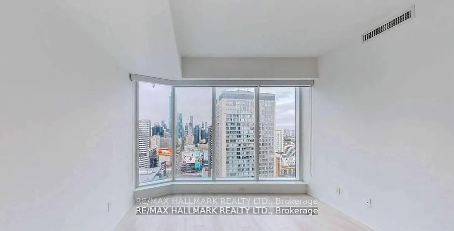 197 Yonge Street, #3114