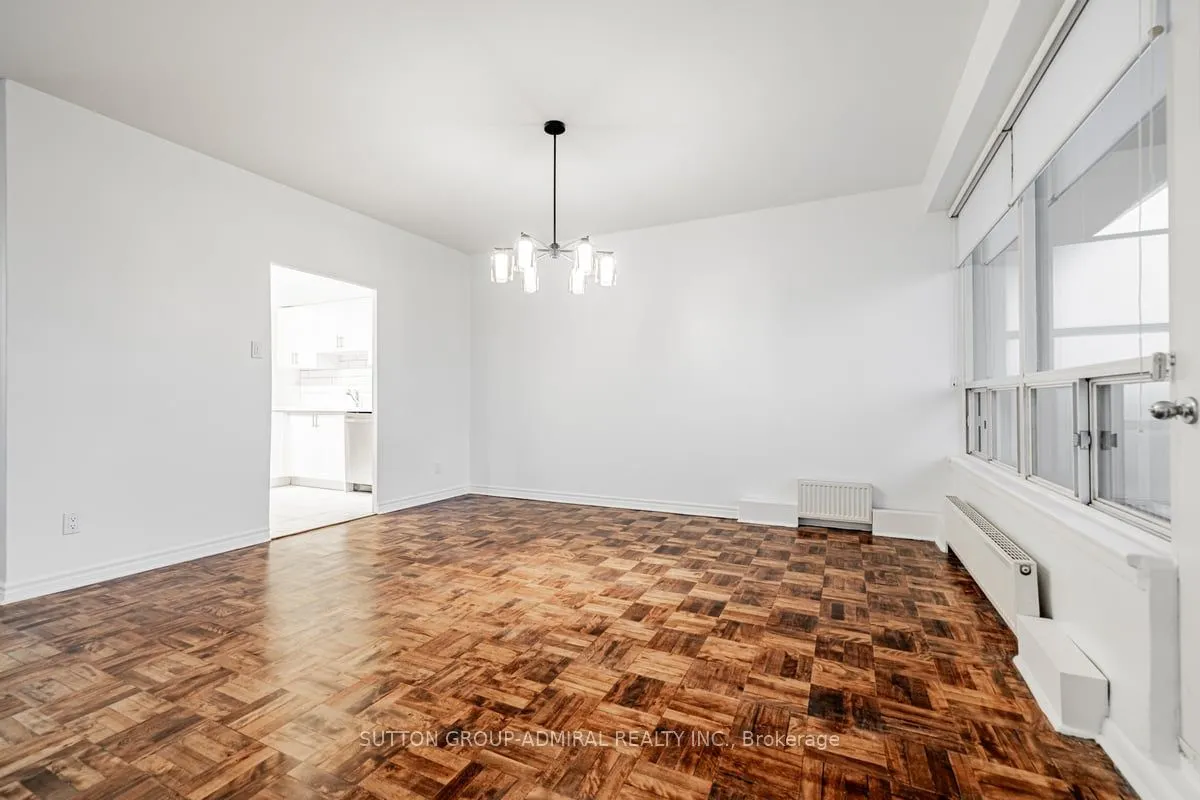 2500 Bathurst Street, #1004