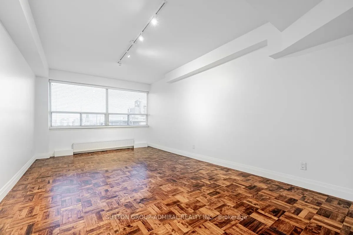 2500 Bathurst Street, #1004