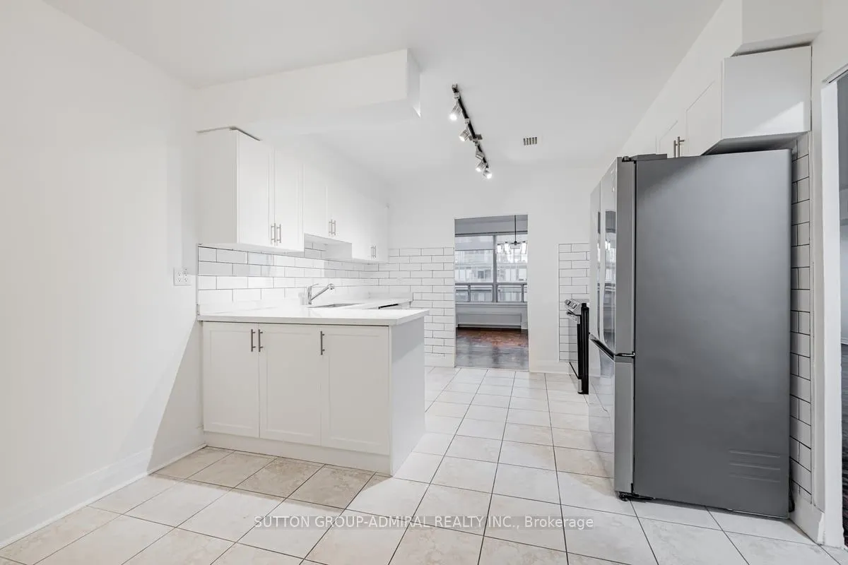 2500 Bathurst Street, #1004