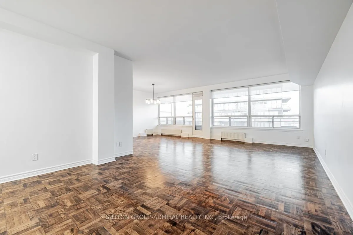 2500 Bathurst Street, #1004