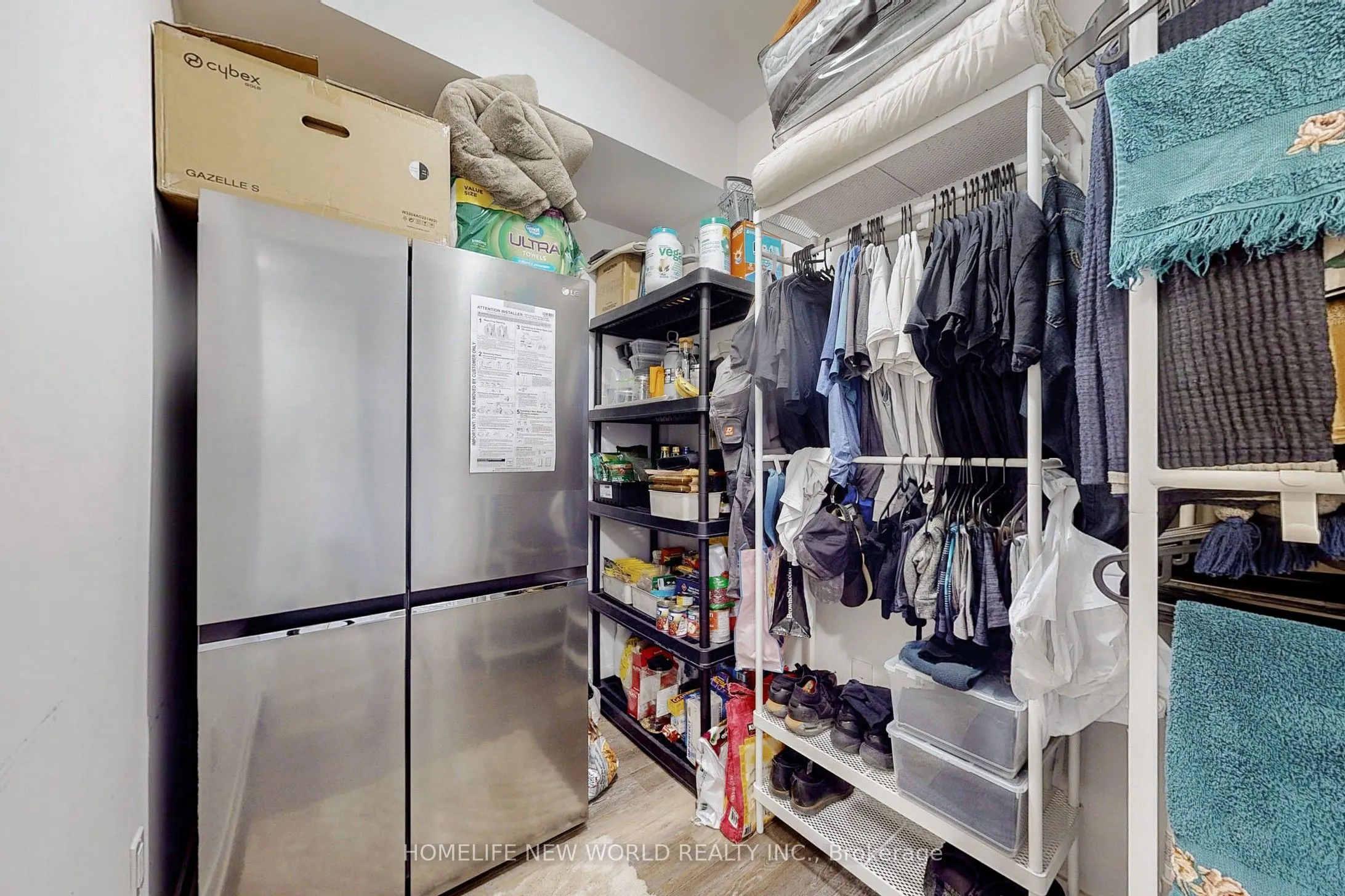 250 Lawrence Avenue W #518
